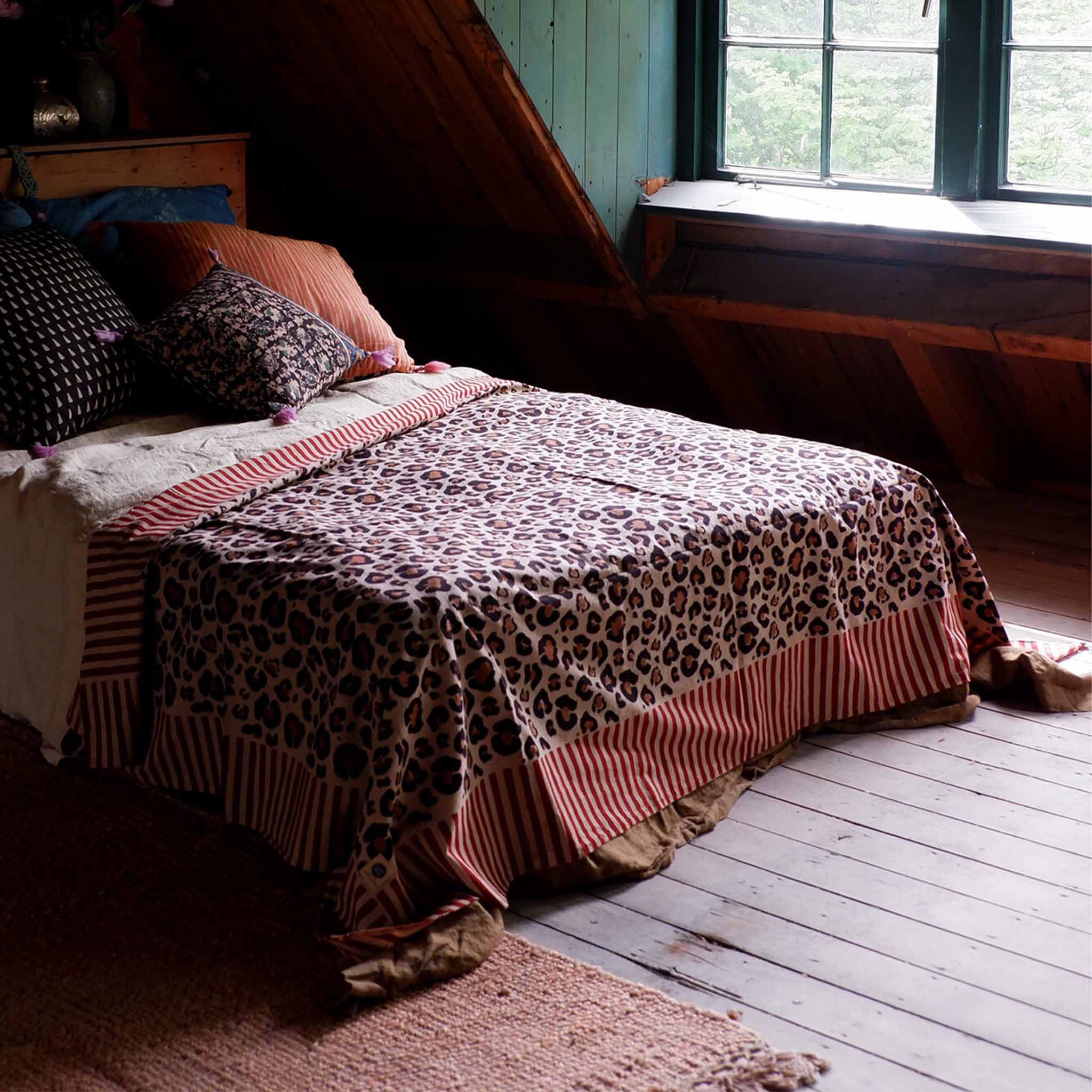 Leopard Single Throw