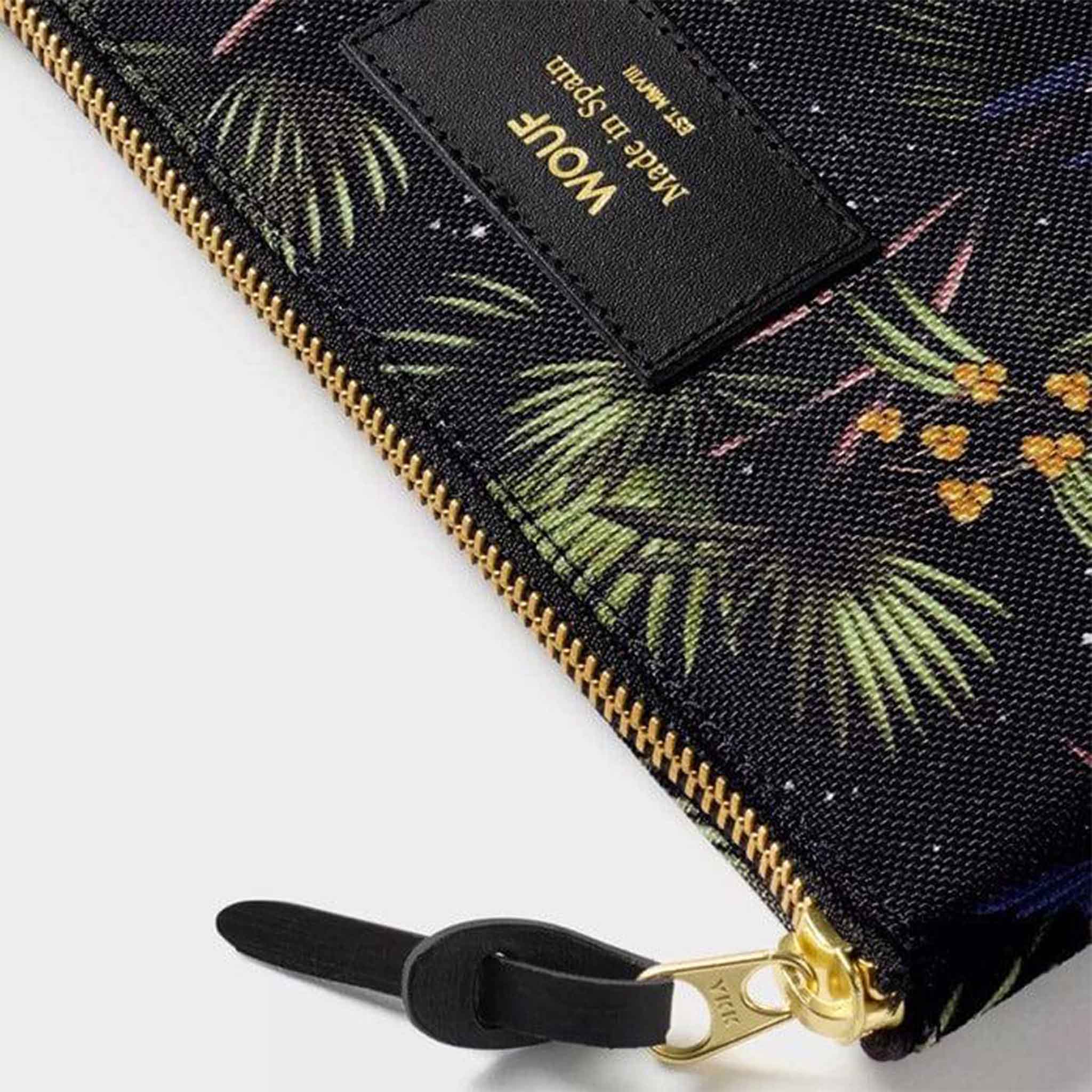 Paradise Pouch