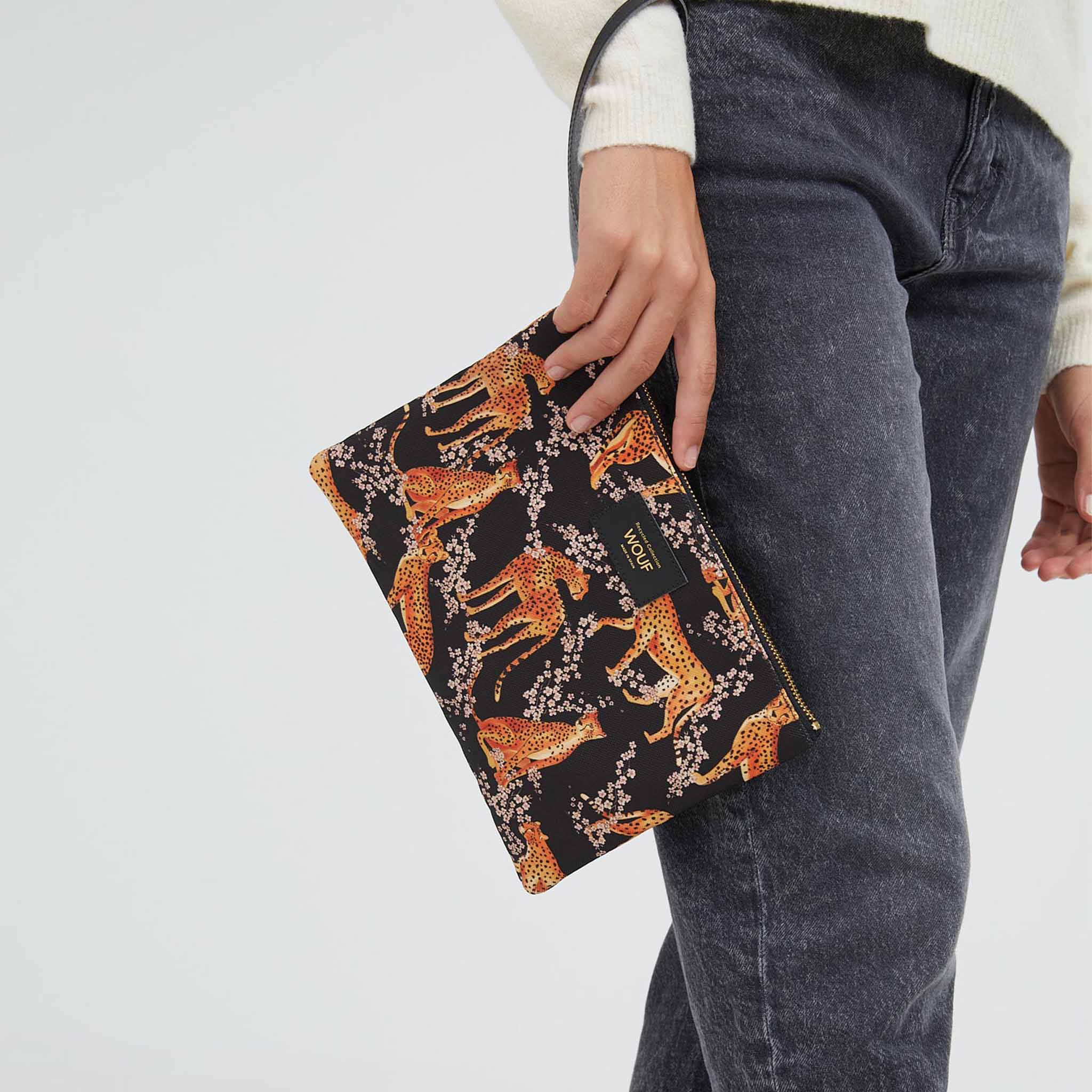 Salome XL Pouch Bag