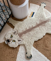 Rug Wolf Small