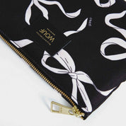 Carlota Pouch