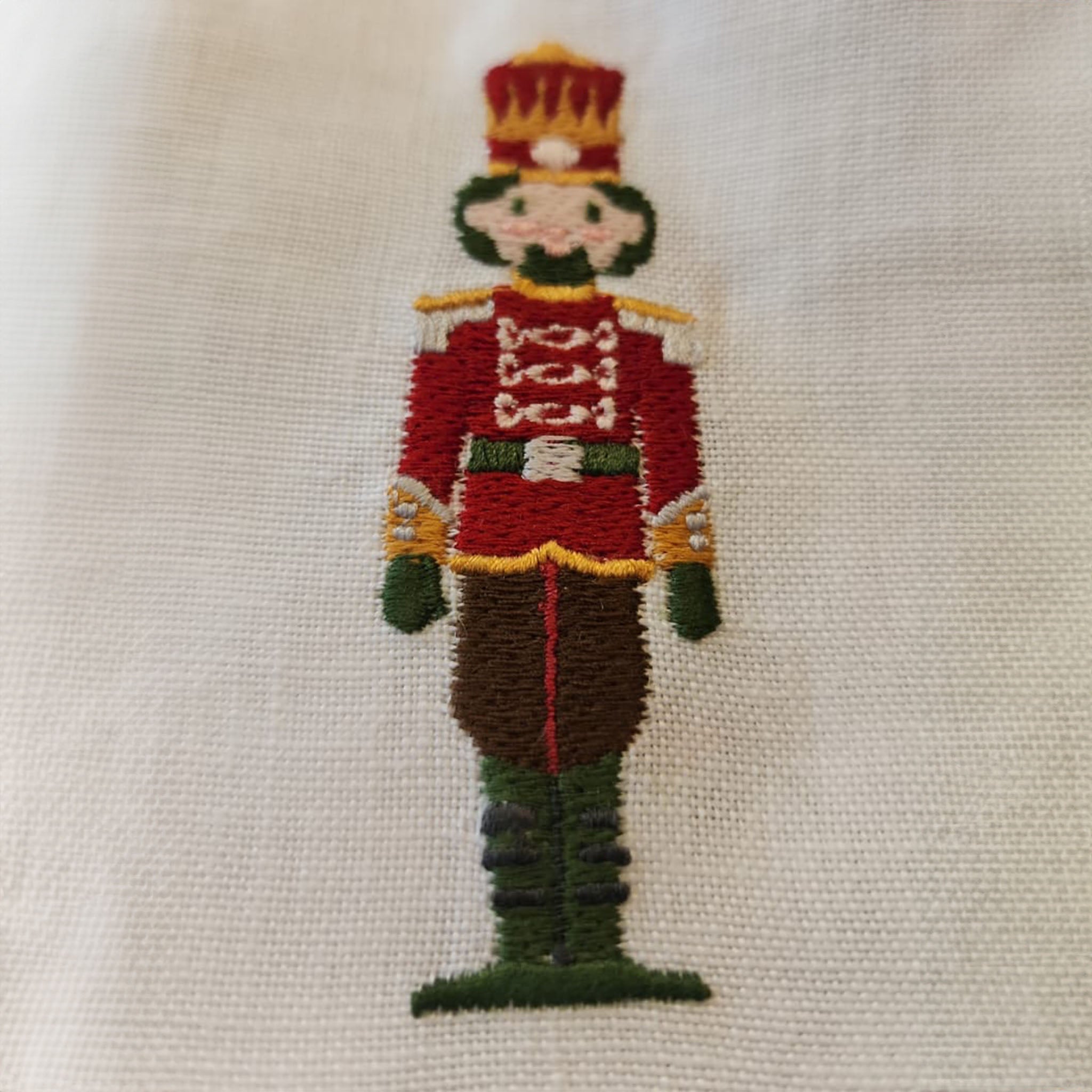  Nutcracker Table Runner
