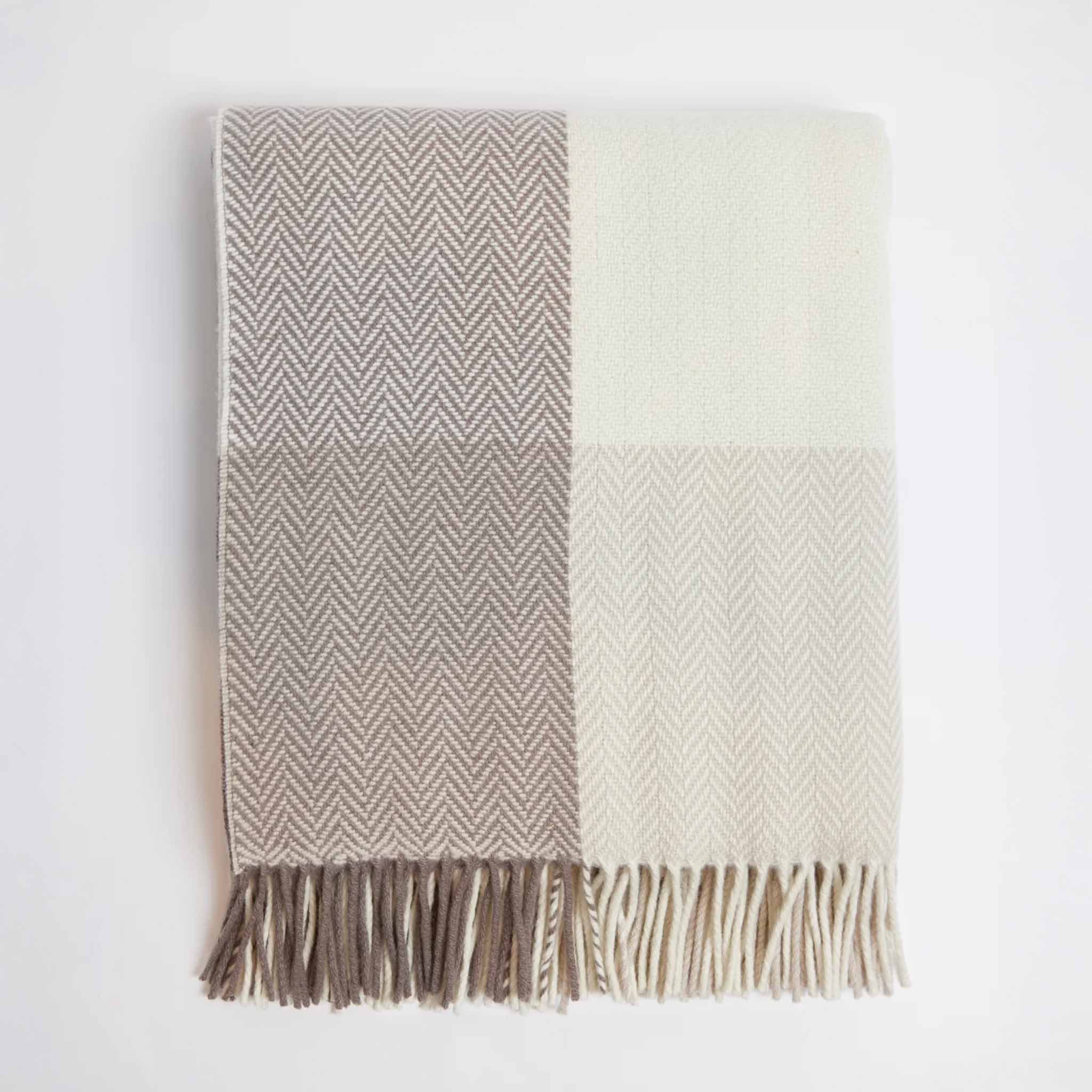 Dún na Rí Throw
