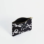 Carlota Pouch