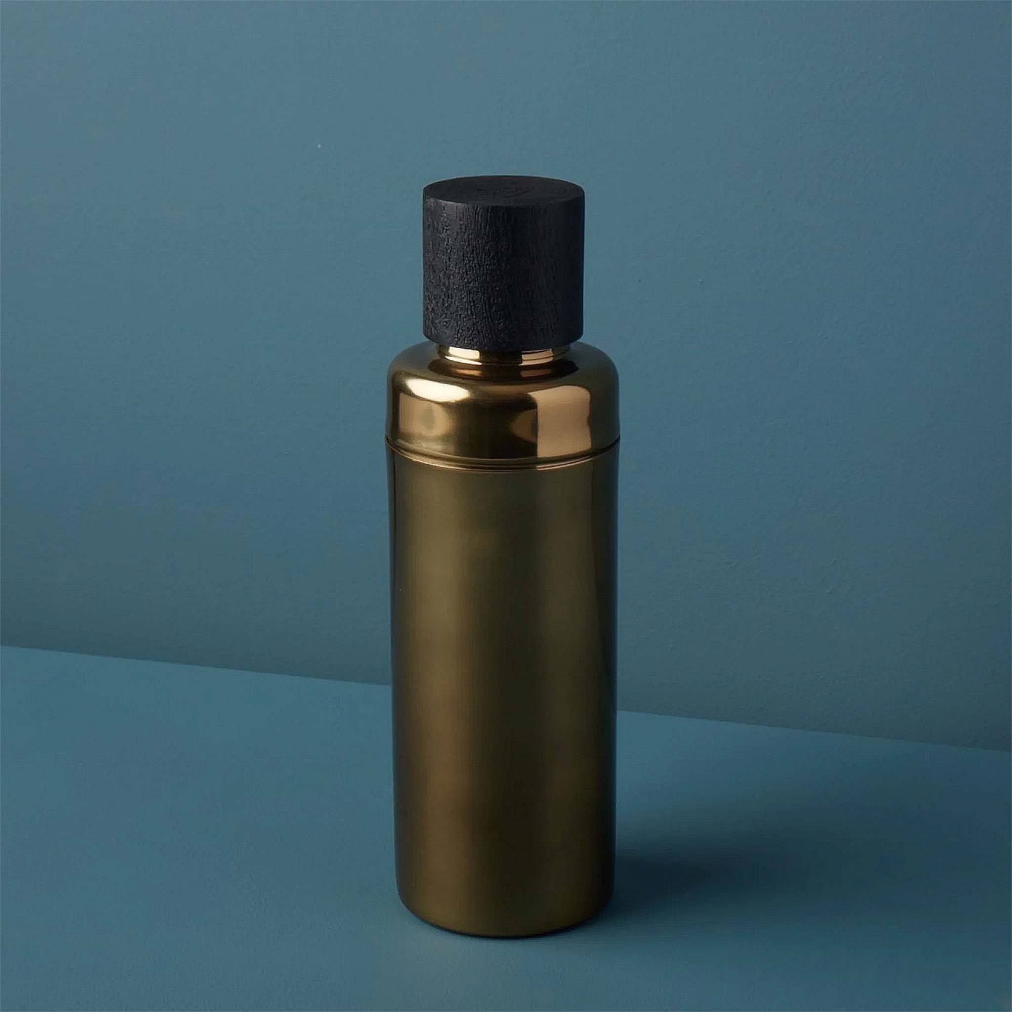 Arendal Cocktail Shaker Aged Bronze