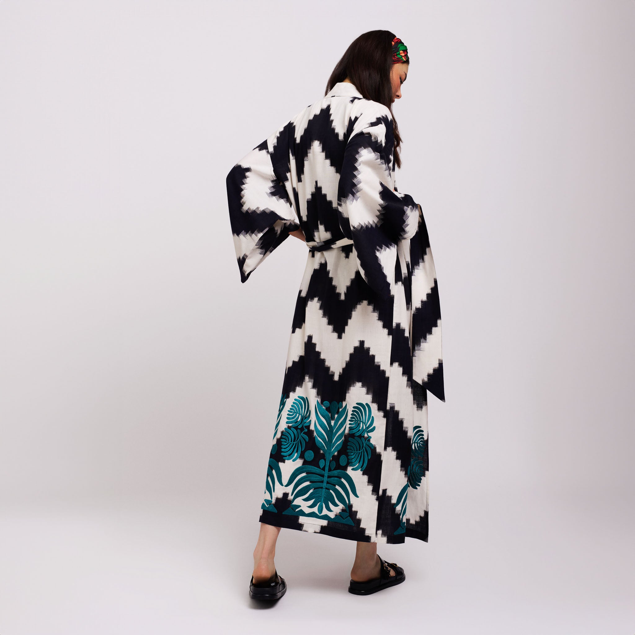 Jain Kimono Black