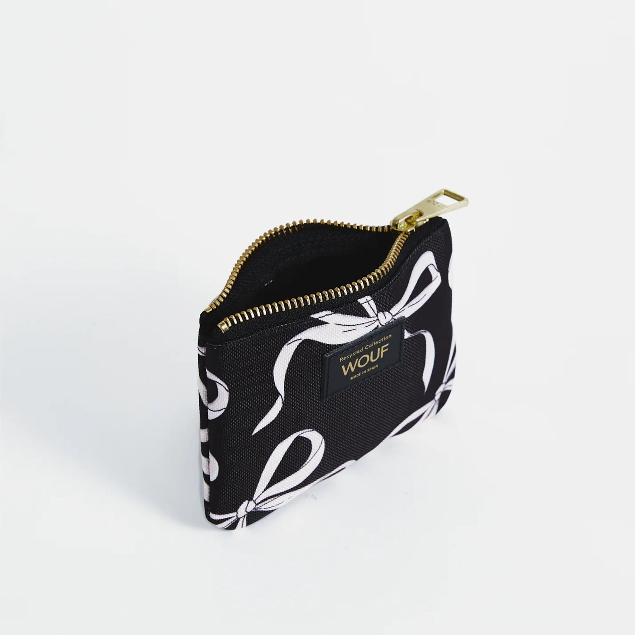 Carlota Small Pouch