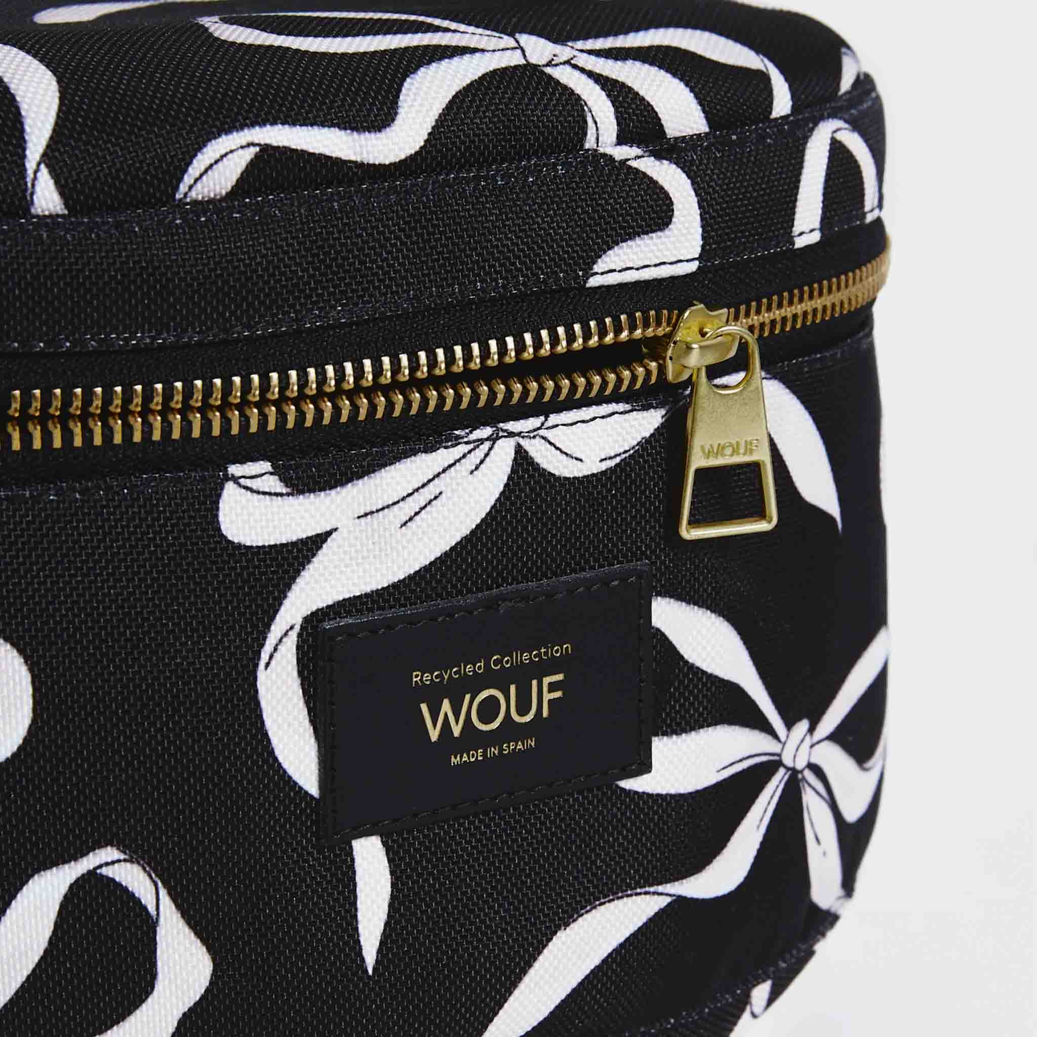 Carlota Vanity Bag