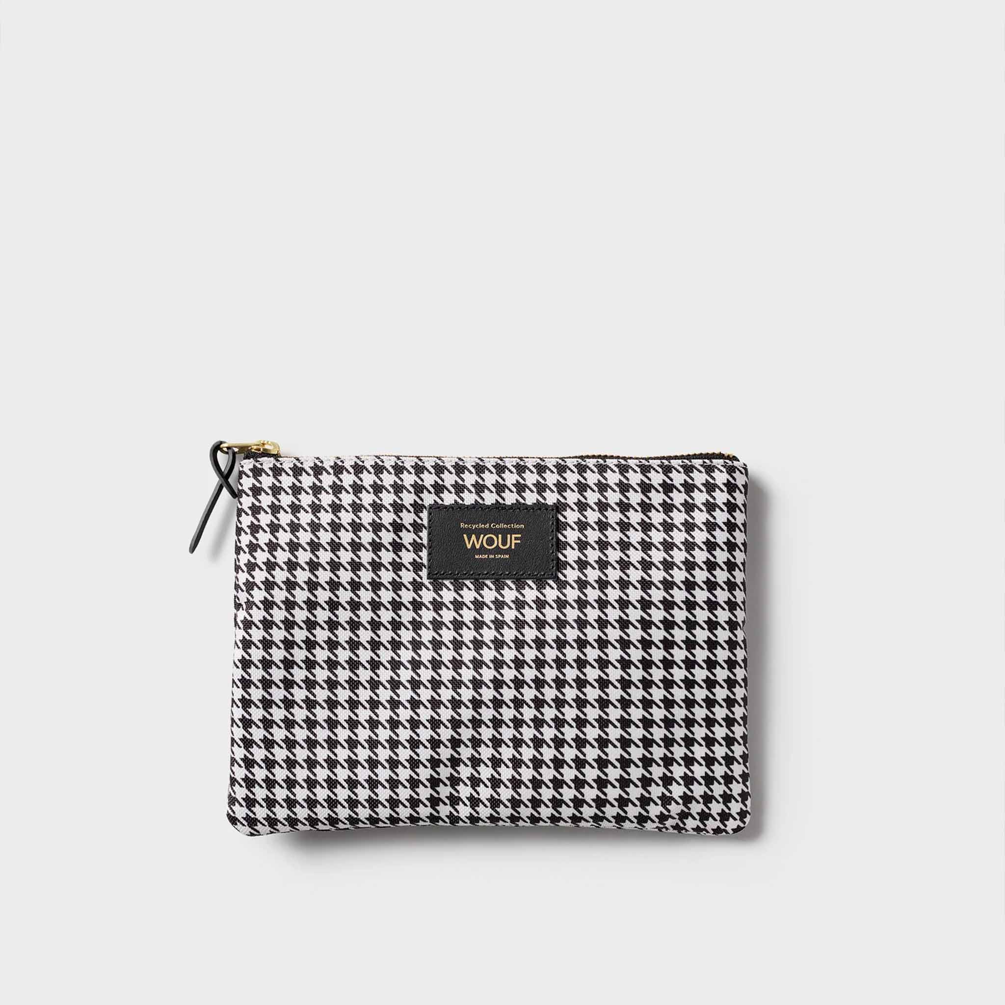 Celine Pouch