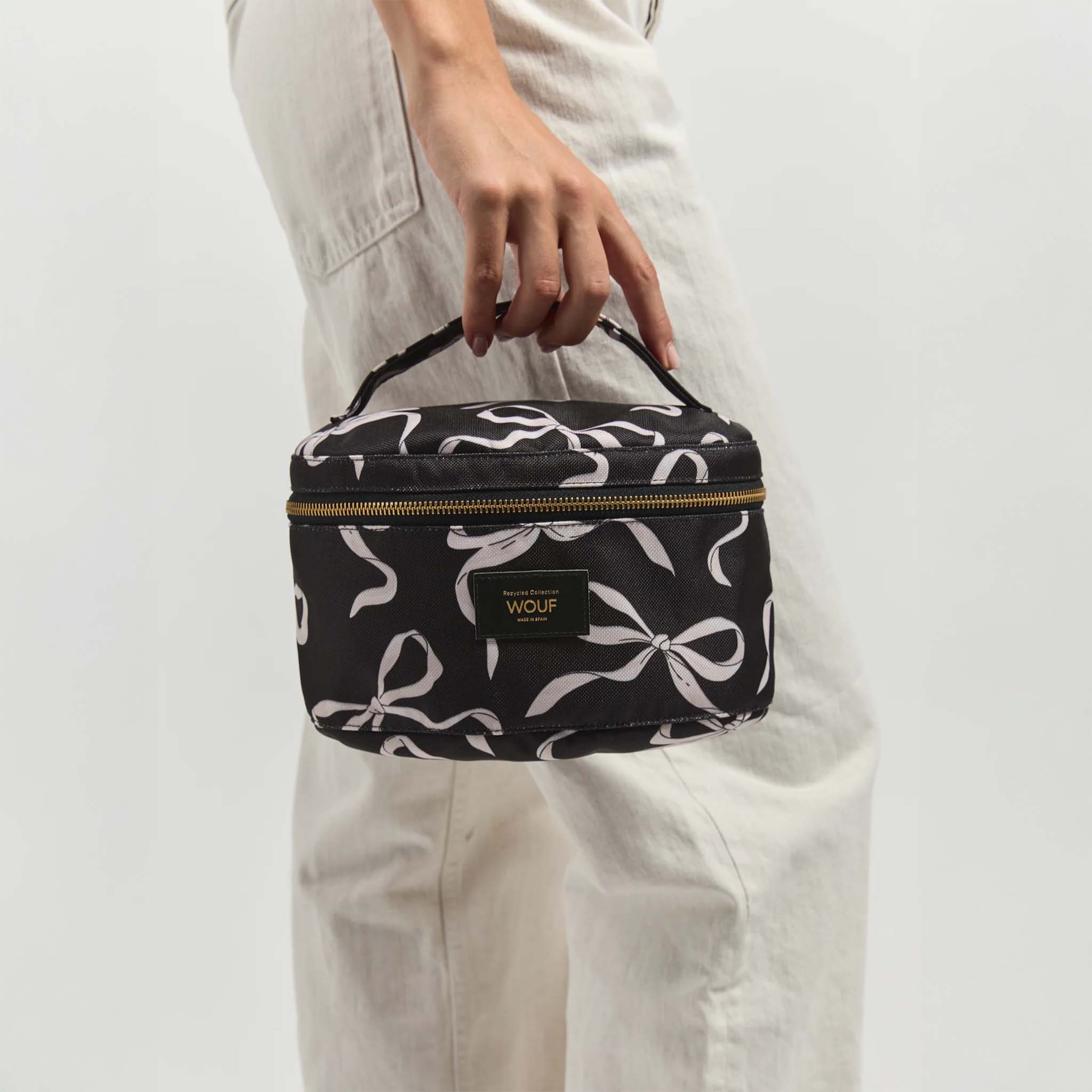 Carlota Vanity Bag
