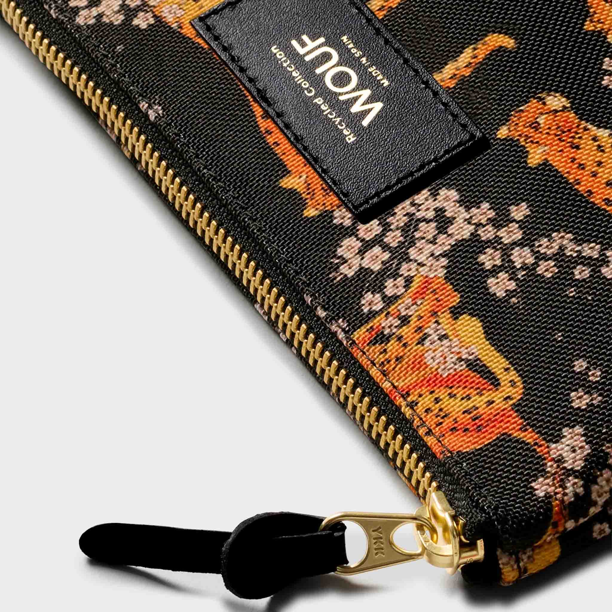 Salome Pouch