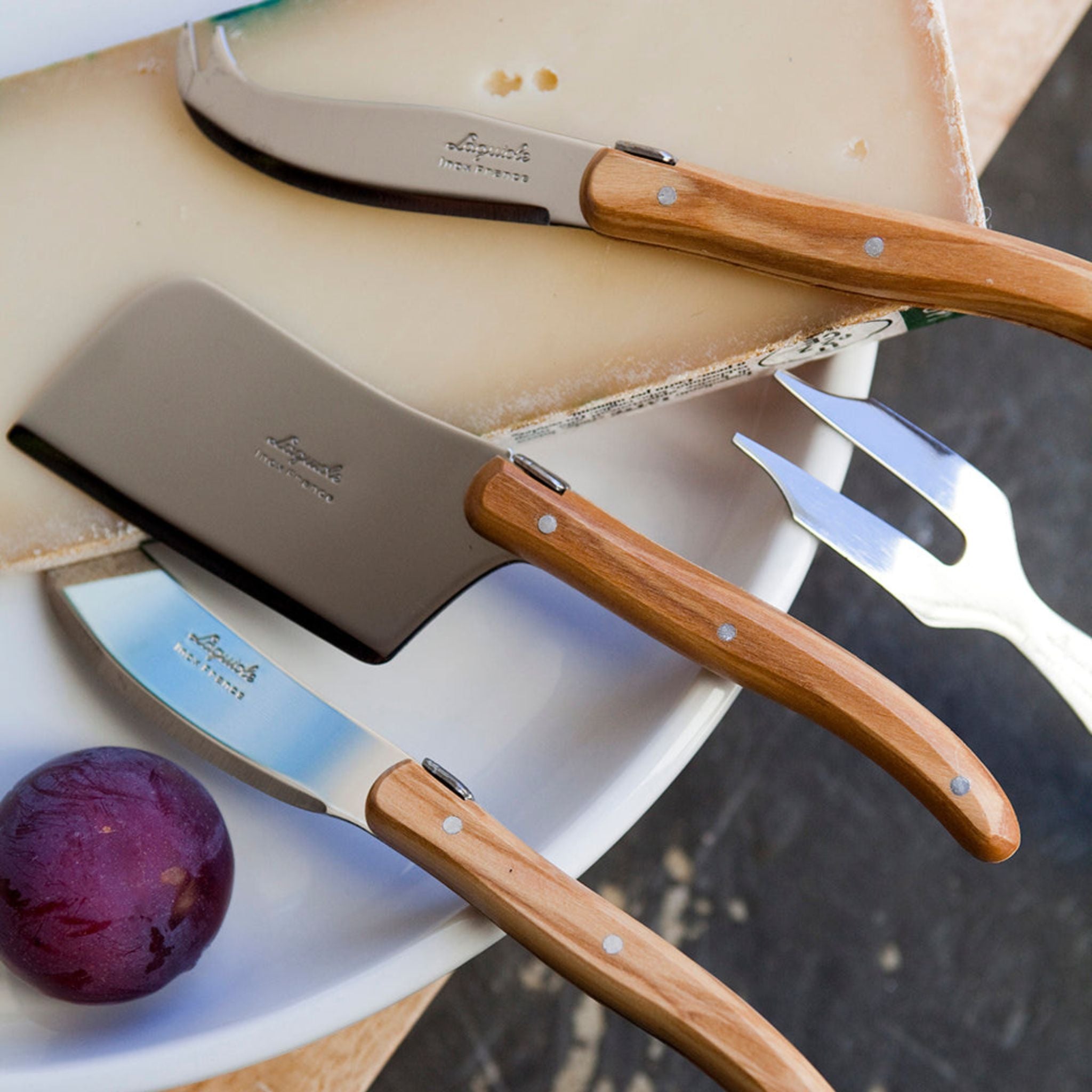 Laguiole Mini Cheese Set – Olivewood