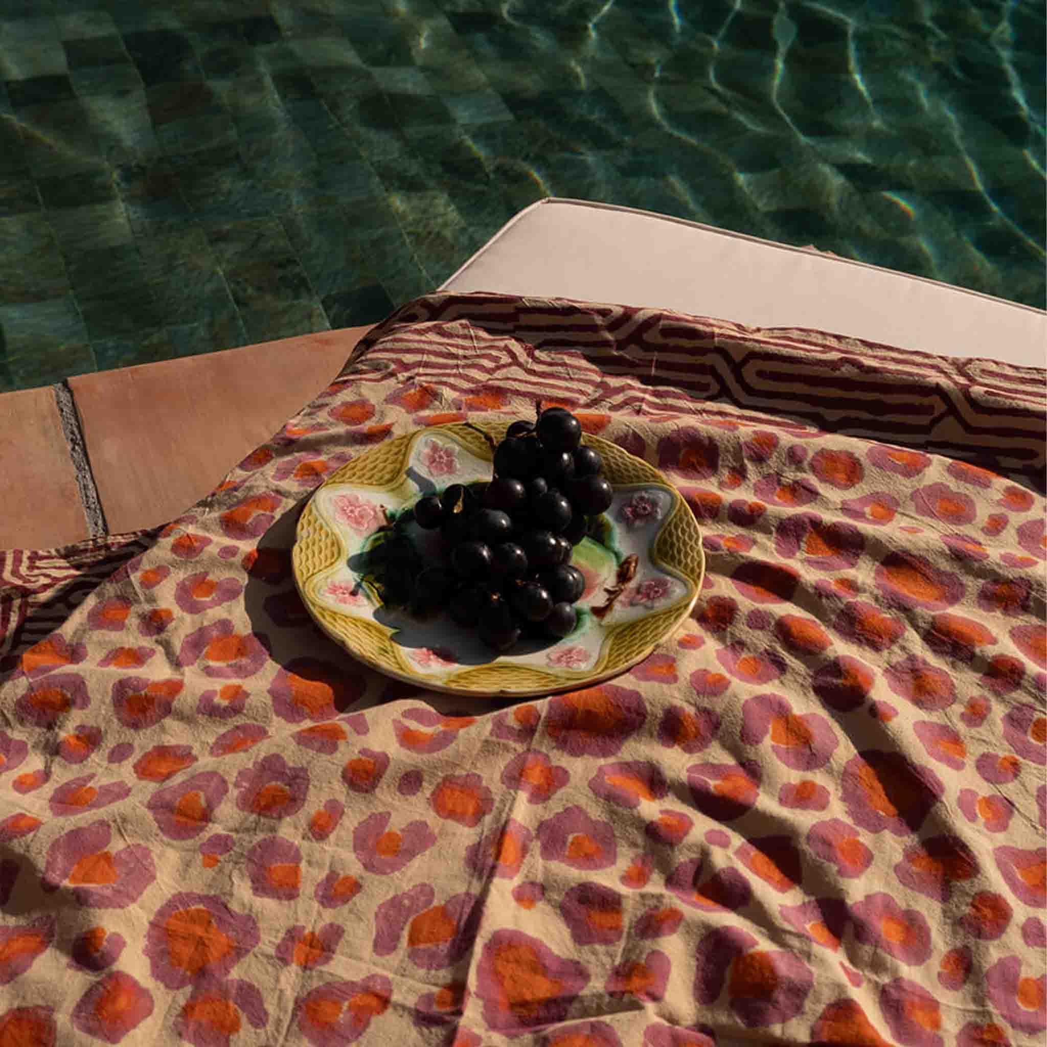 Pink Leopard Single Throw