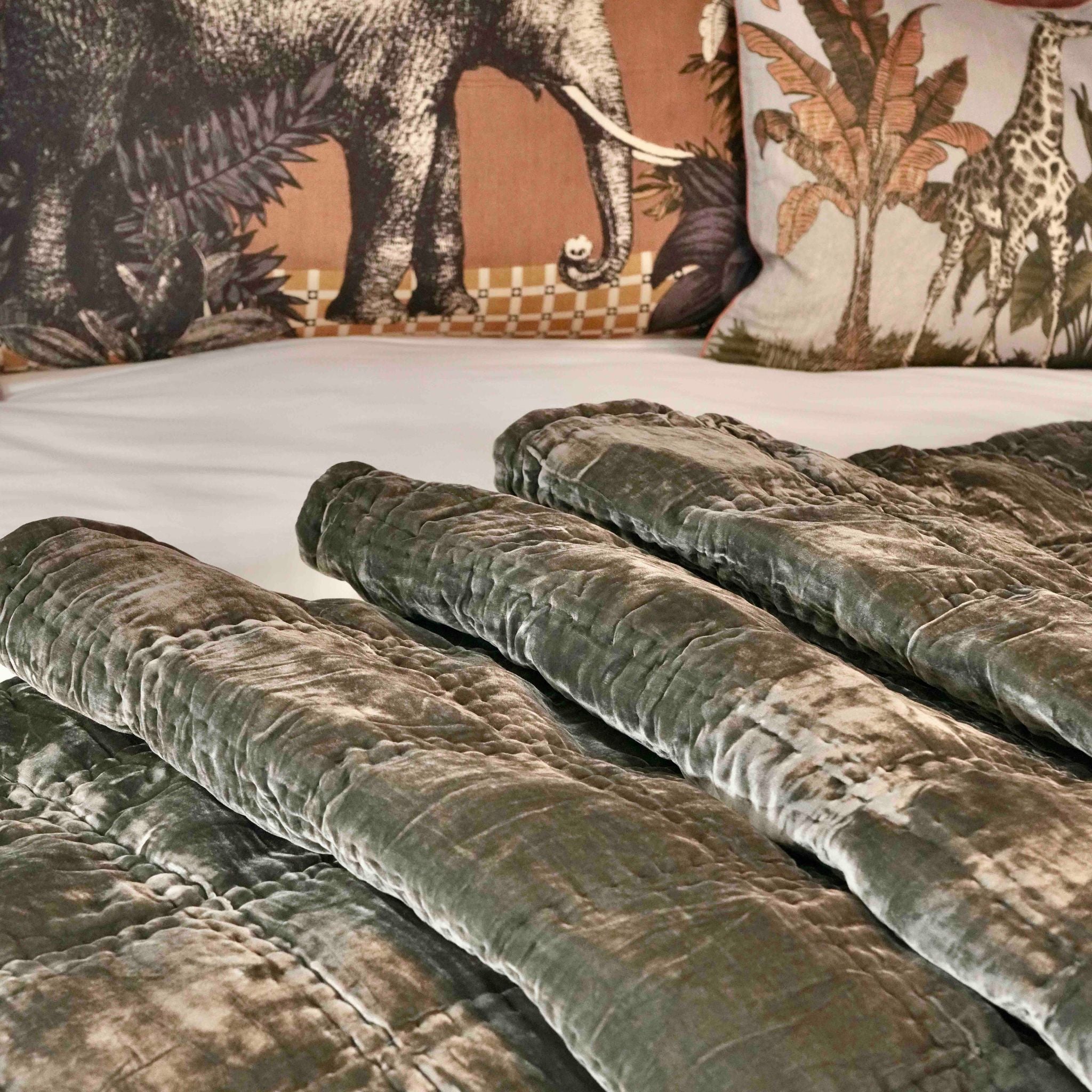 Goa Quilt by Night king
