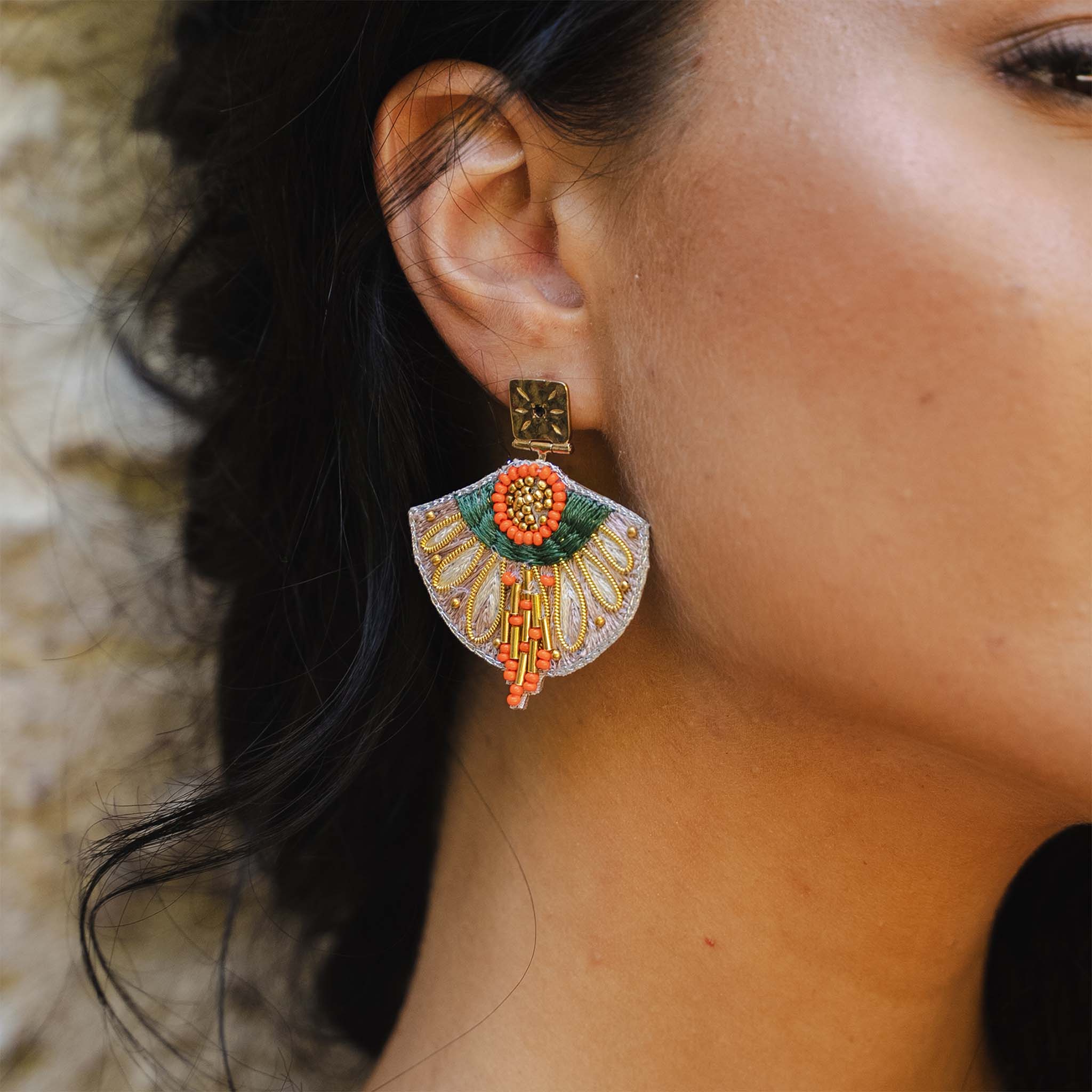 Apex Classic Ear Chip Earrings