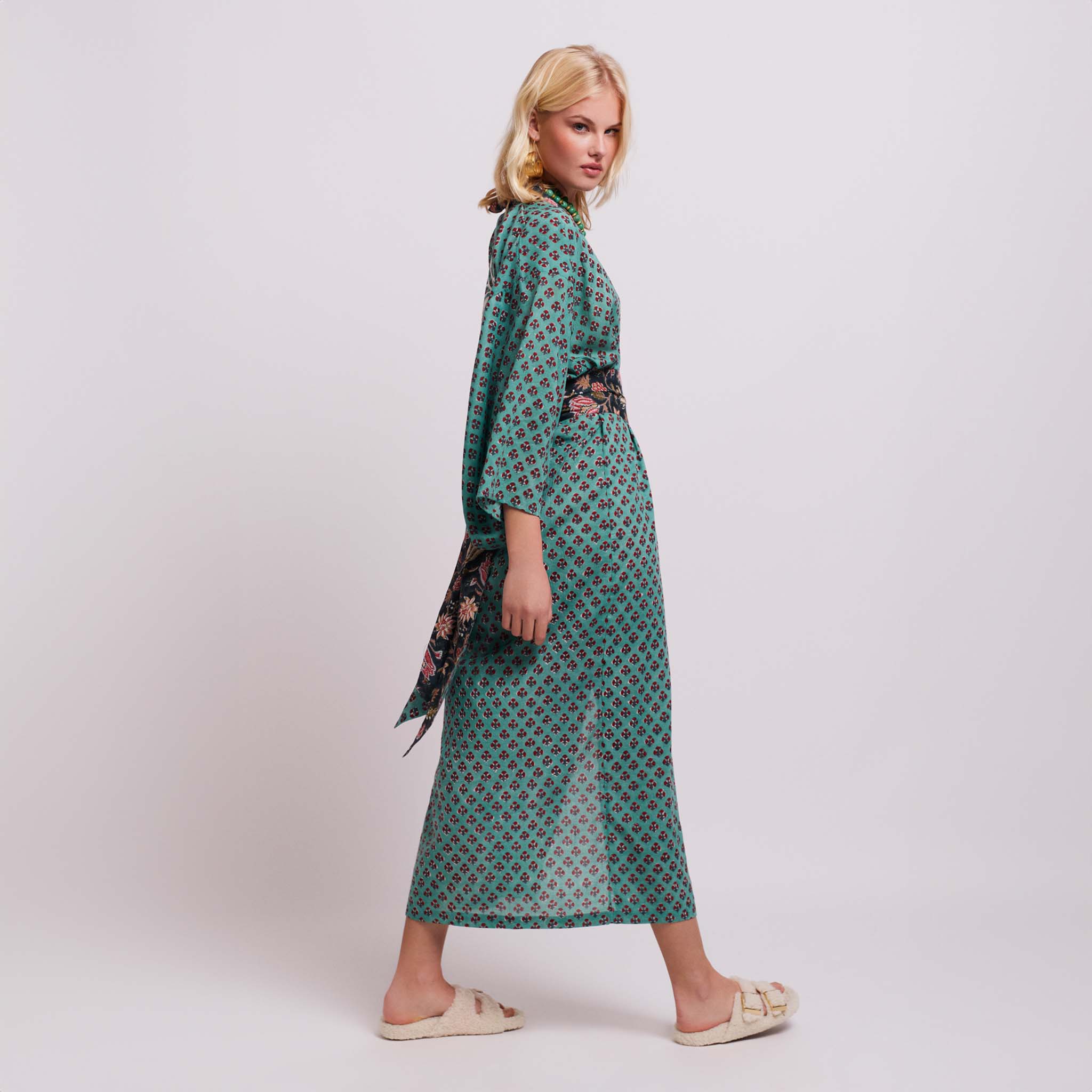 Demoiselle Kimono