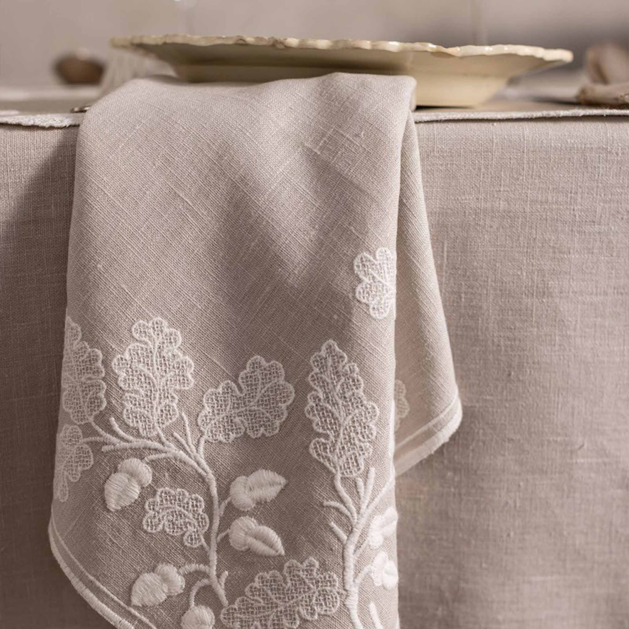 Quercia Napkin Grey/White