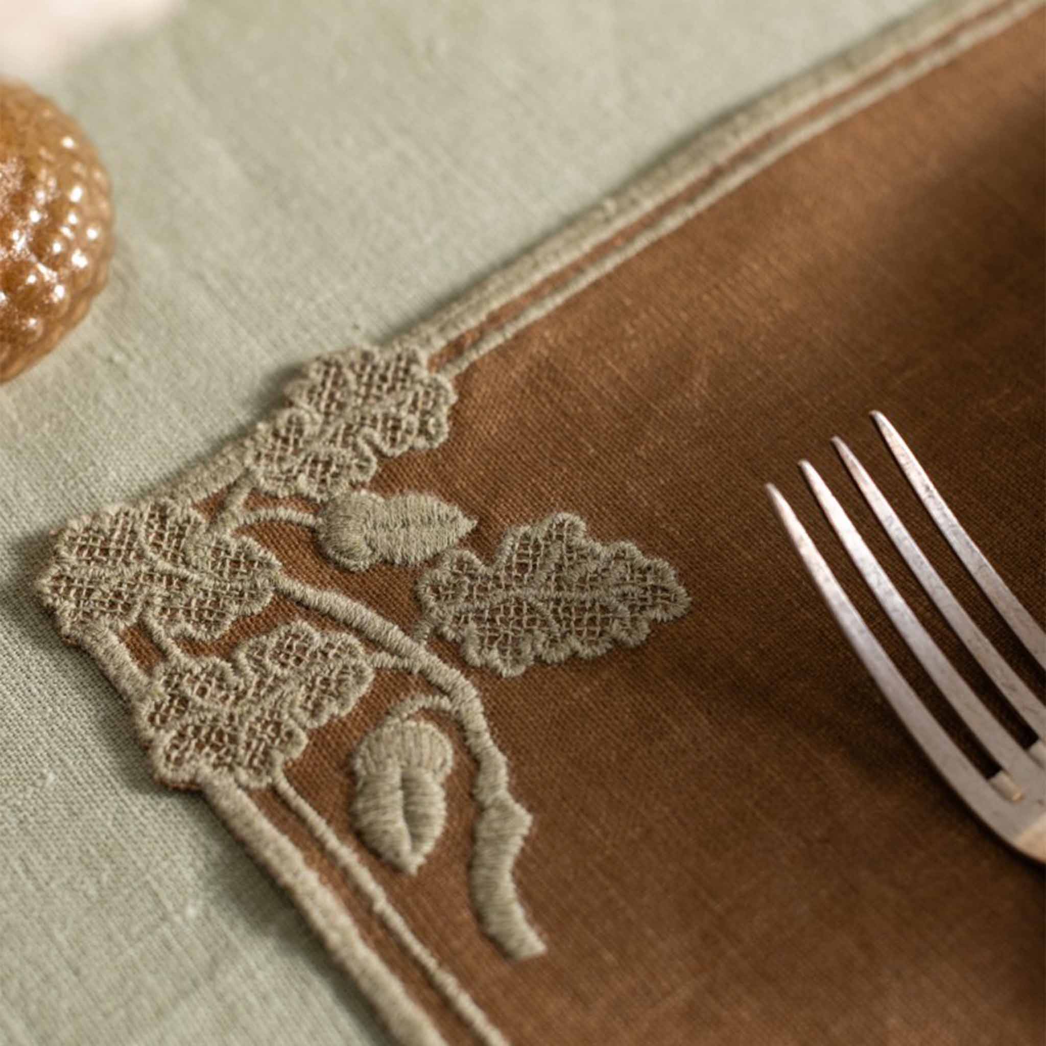 Quercia Placemat Noce-Salvia