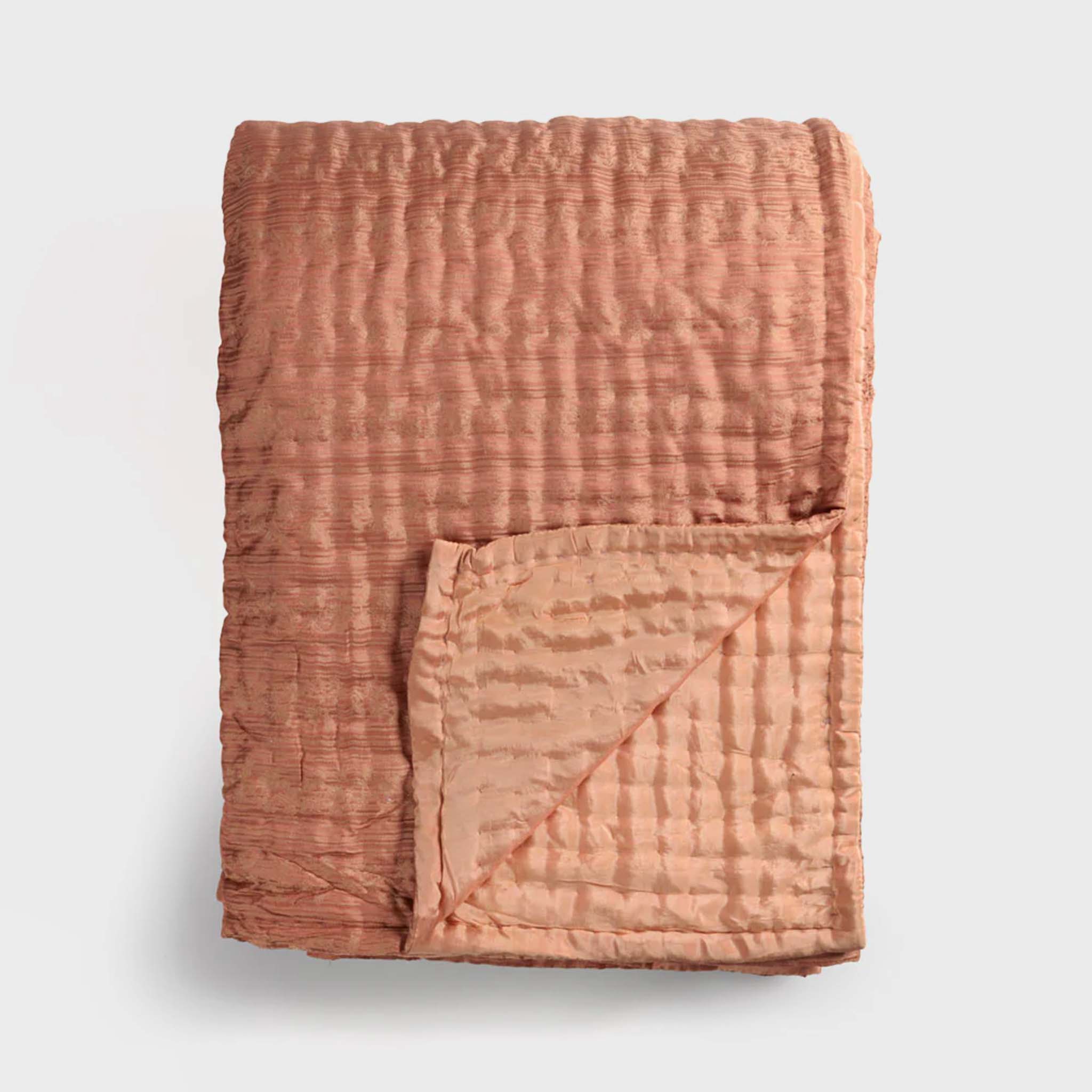 Ritournelle_throw_4.jpg