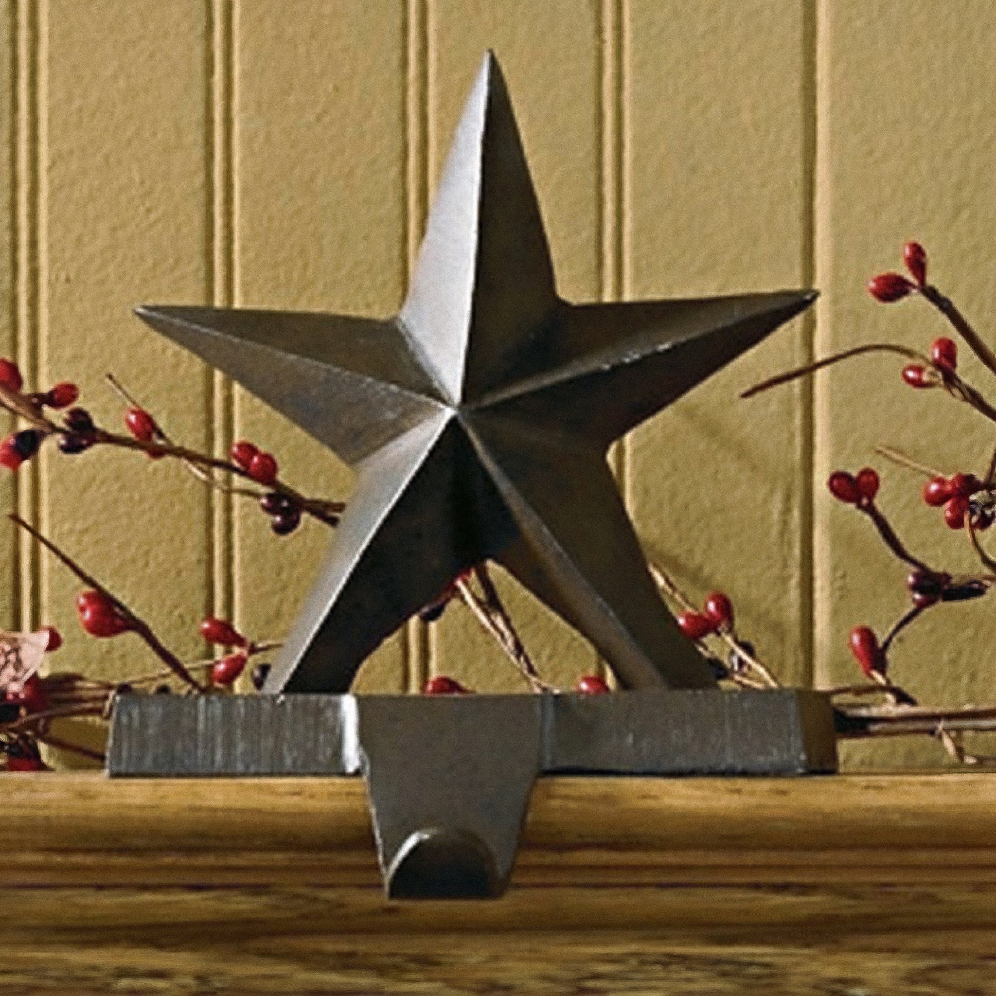 STAR STOCKING HANGER IRON XMAS