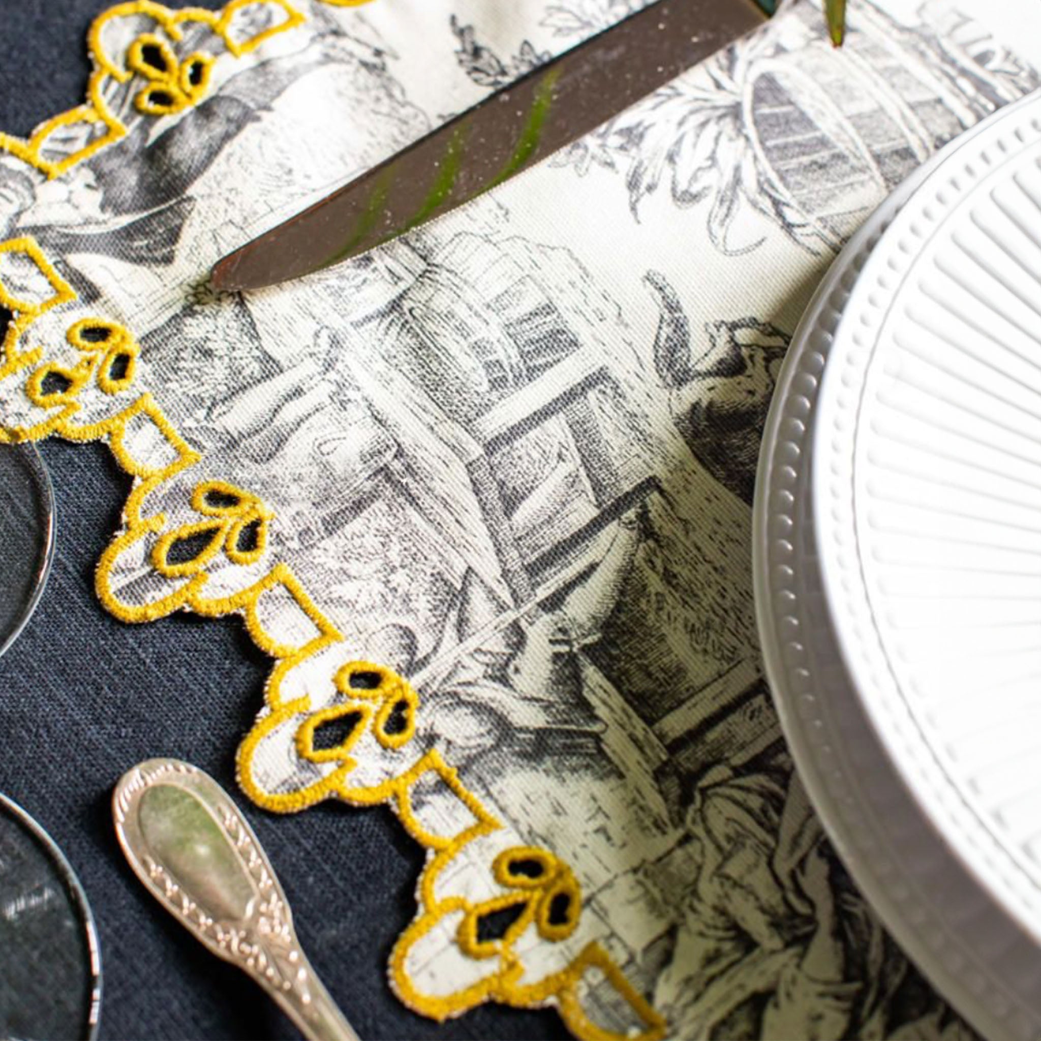 Amalfi Placemat, TDJ Nero-Olio Gelato