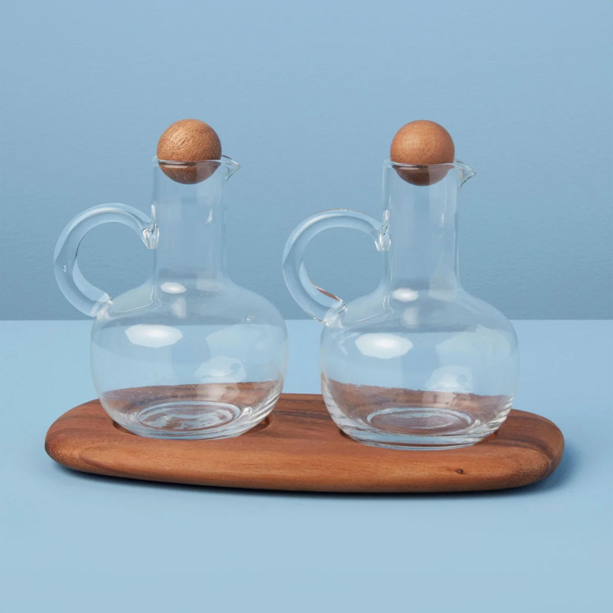 Oil & Vinegar set with Acacio tray