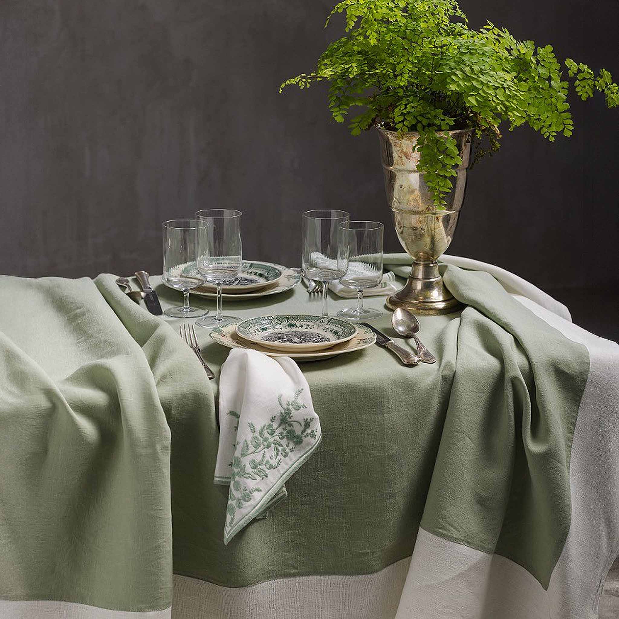 Venaria_napkin_2.jpg