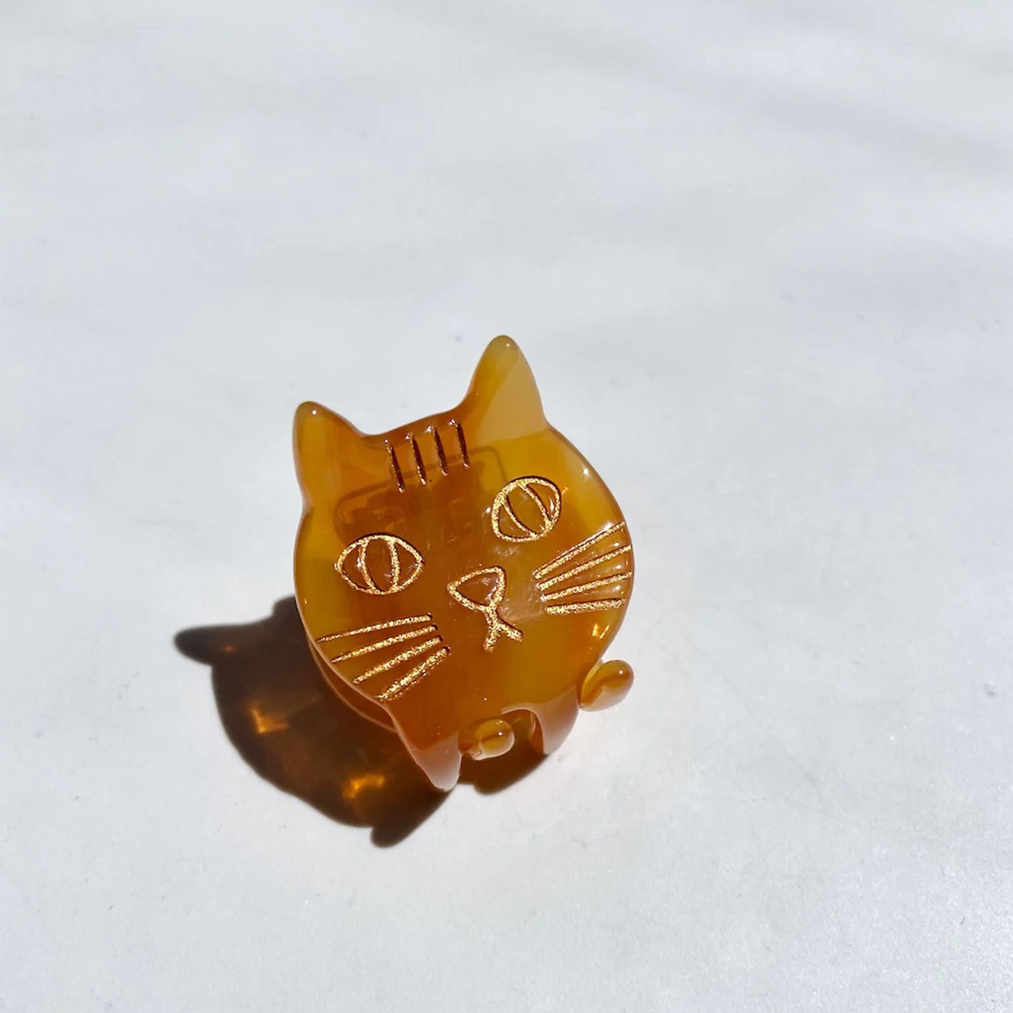 catclipbrown.jpg