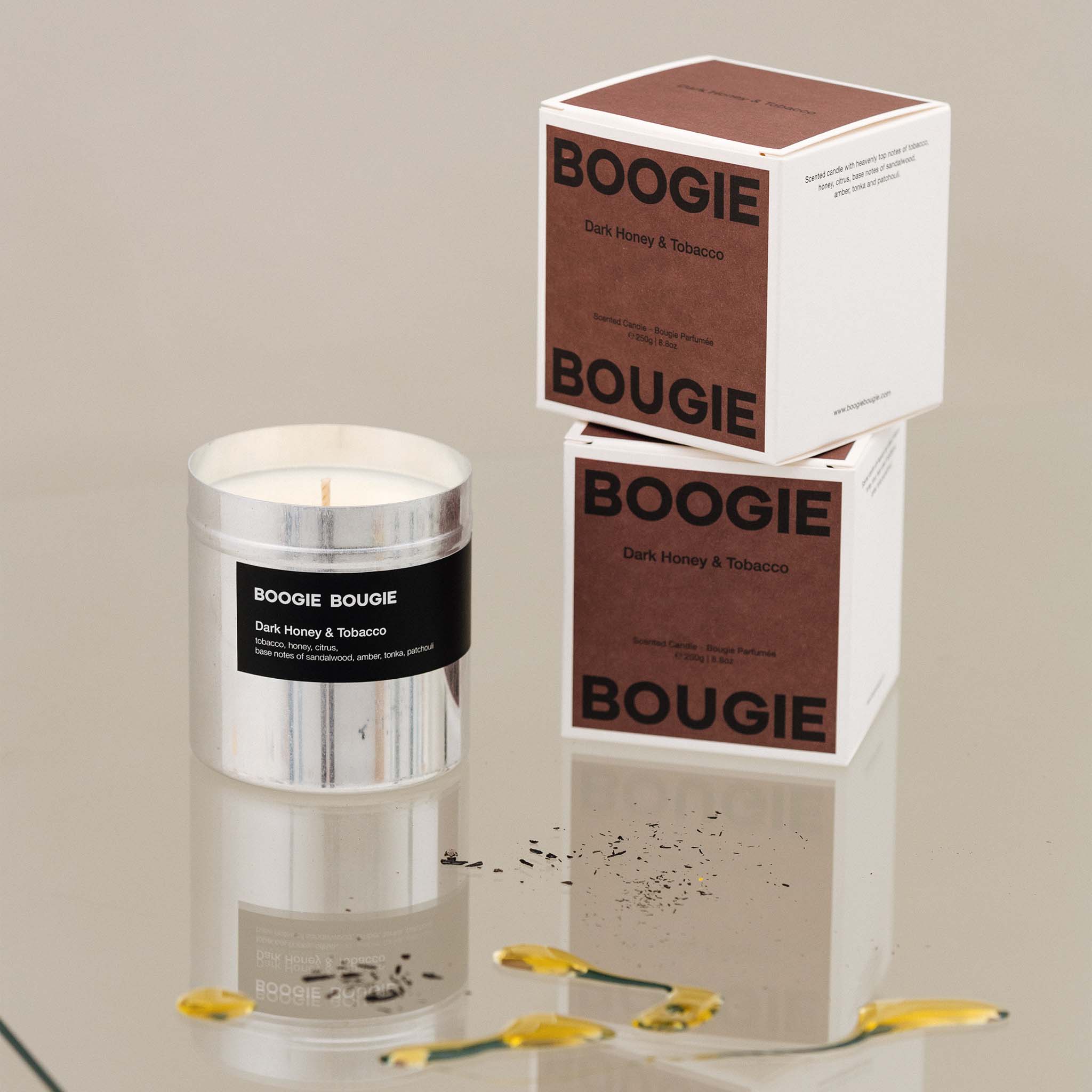 Dark Honey & Tobacco Scented Candle
