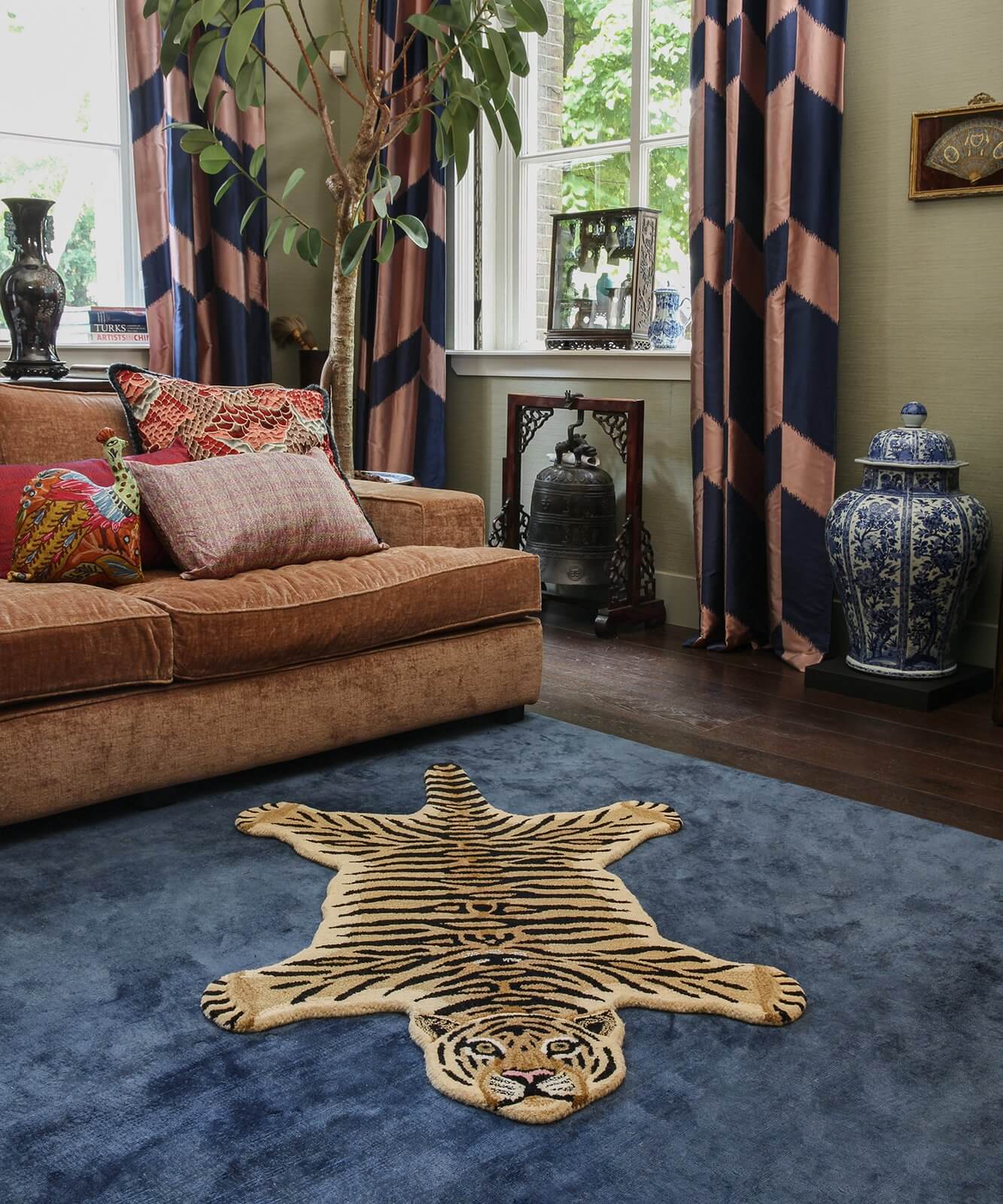 Rug Tiger Large