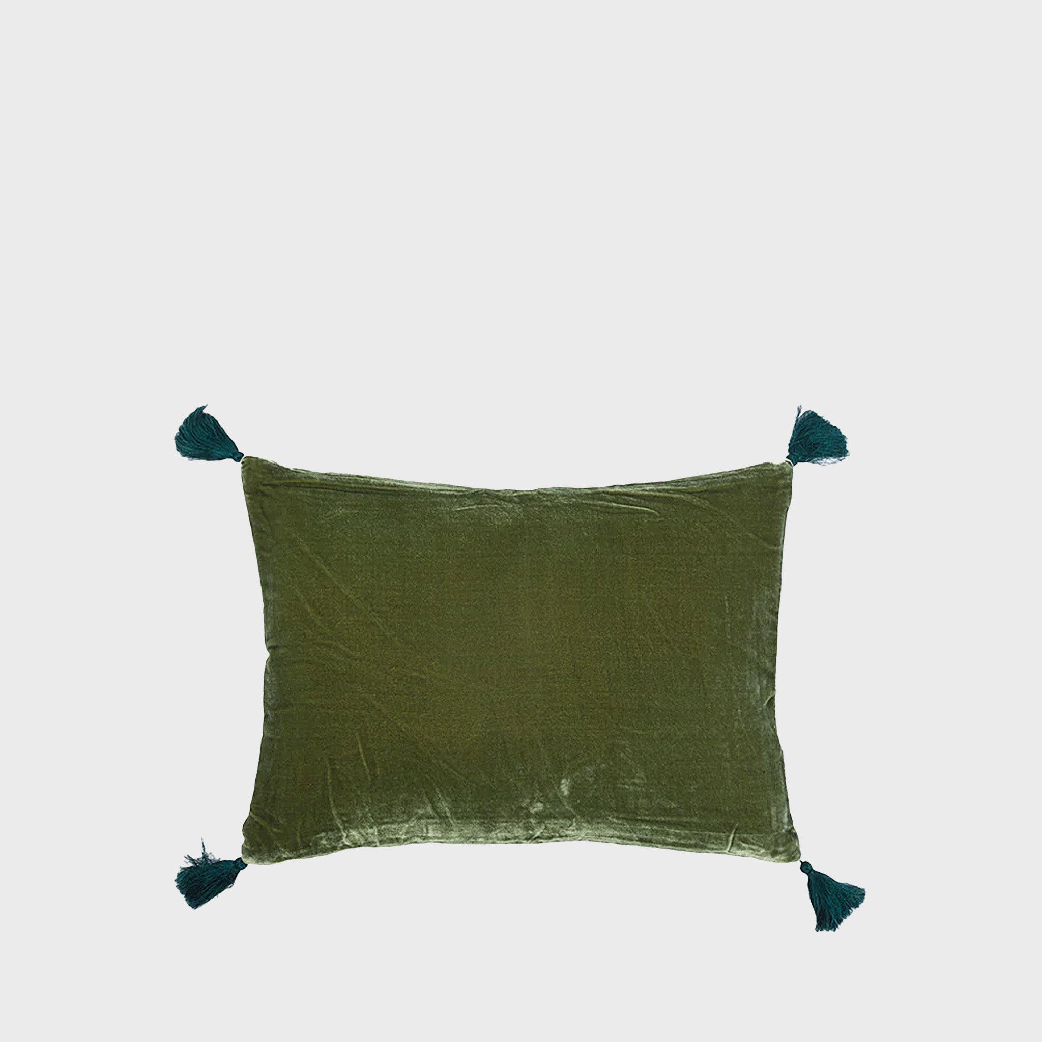 Goa Pompons Cushions