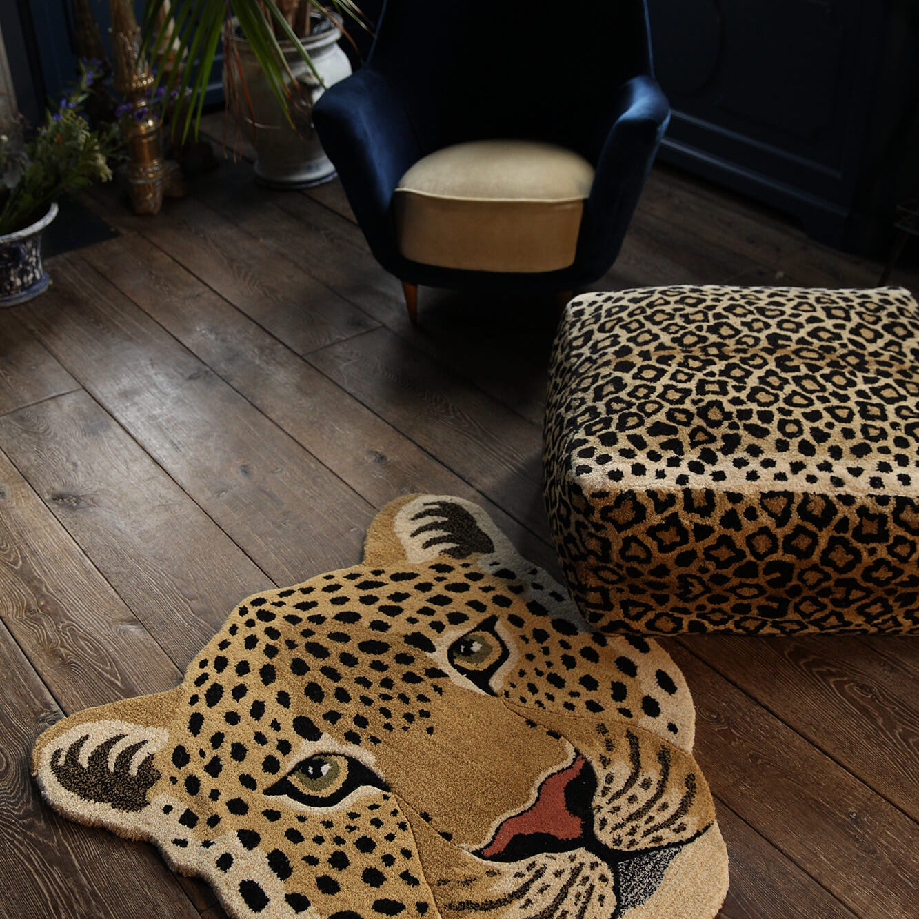 himani-leopard-head-rug-large-doing-goods-pietjonker-1.45.10.070.700.5-web.jpg