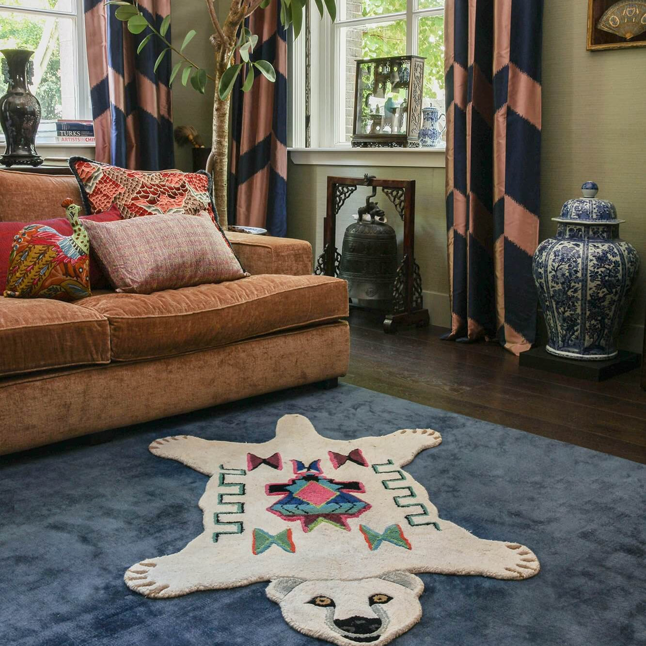 kasbah-polar-bear-rug-large-doing-goods-vdven-1.45.10.006.020.5-web.jpg