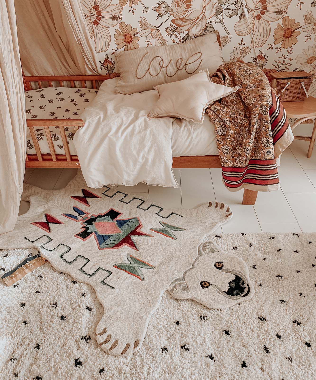 Rug Polar Bear Large