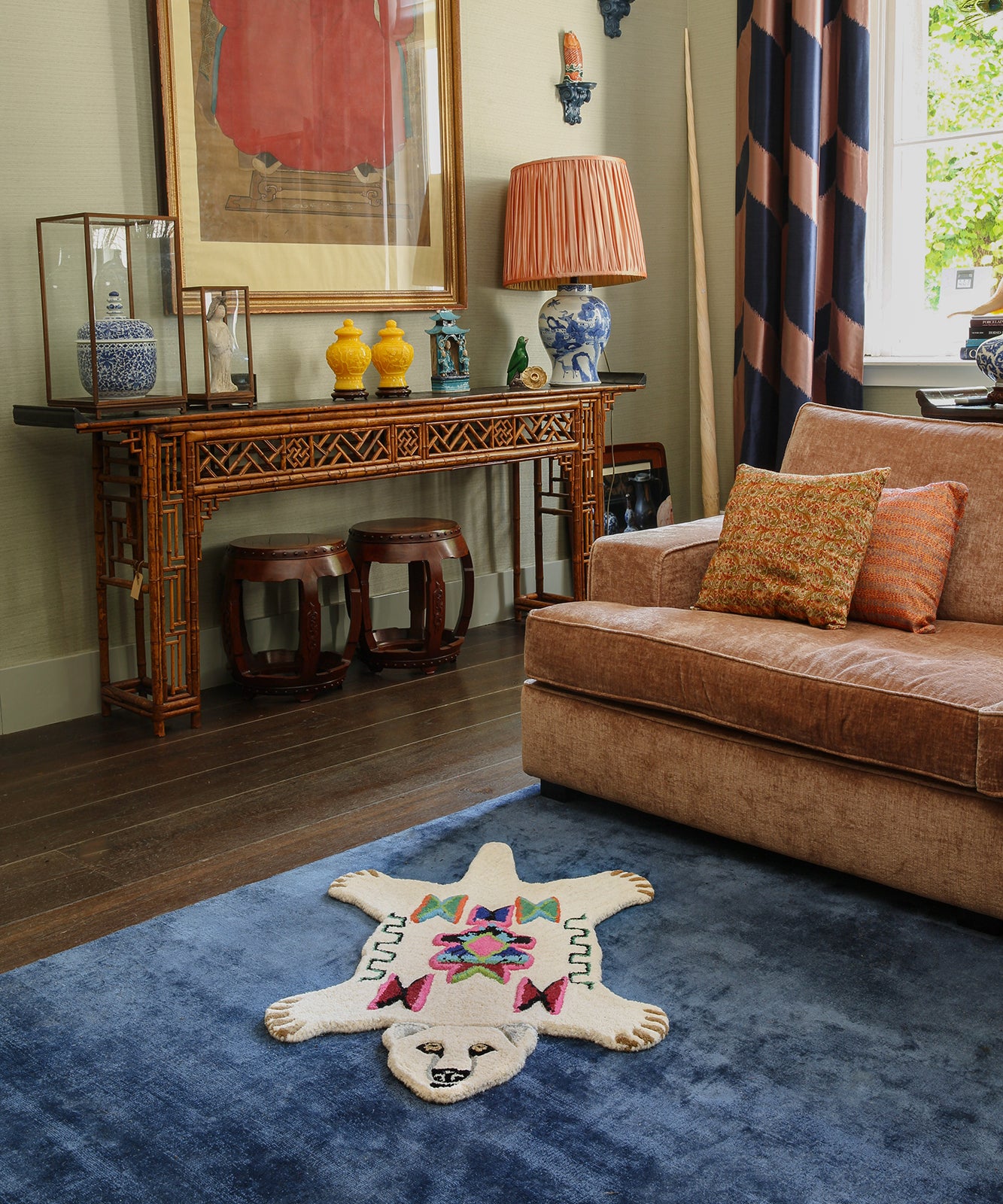 Polar bear rug small