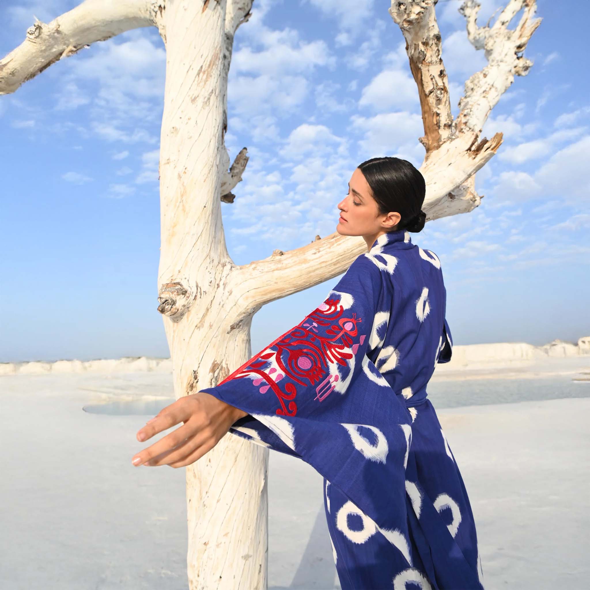 Blue Manda Naya Kimono