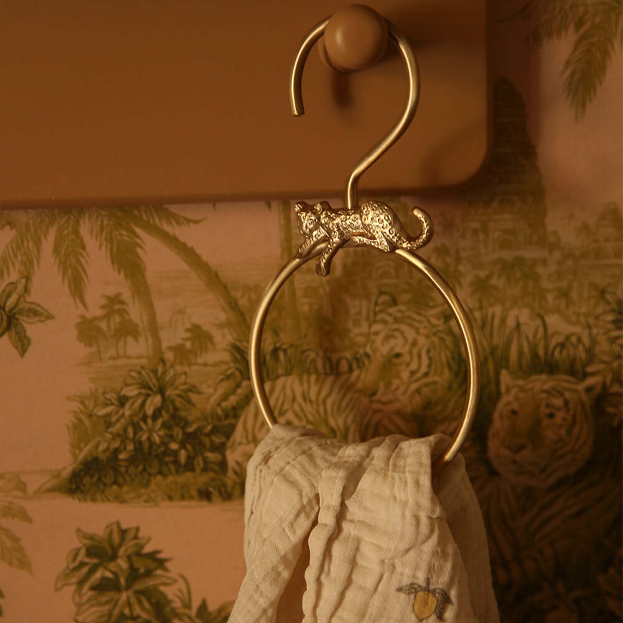 Panther Hanger