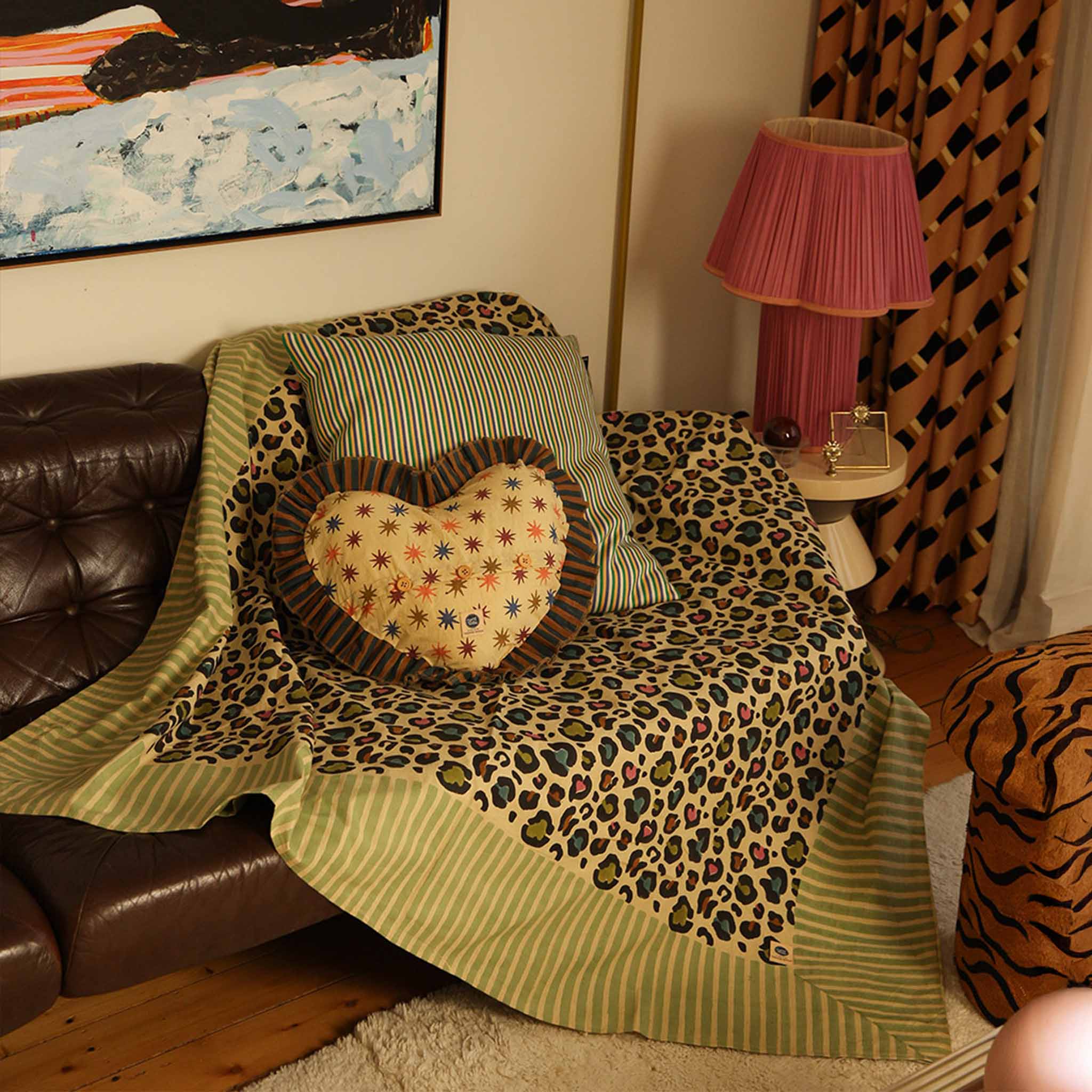 leopardthrow1.jpg