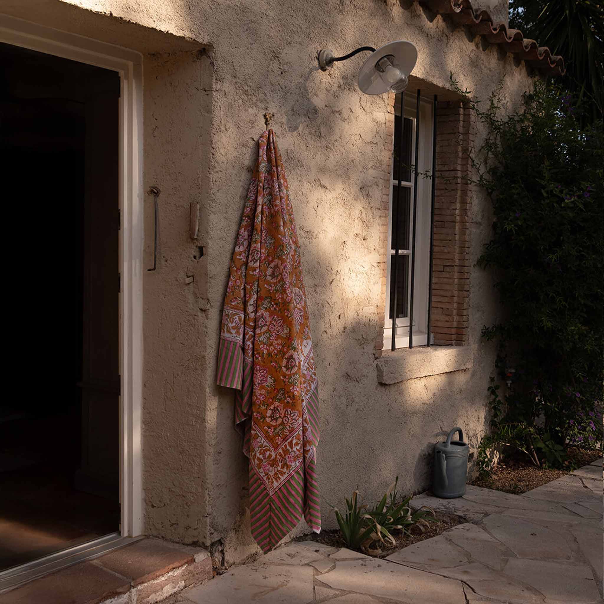 Marigold Double Throw