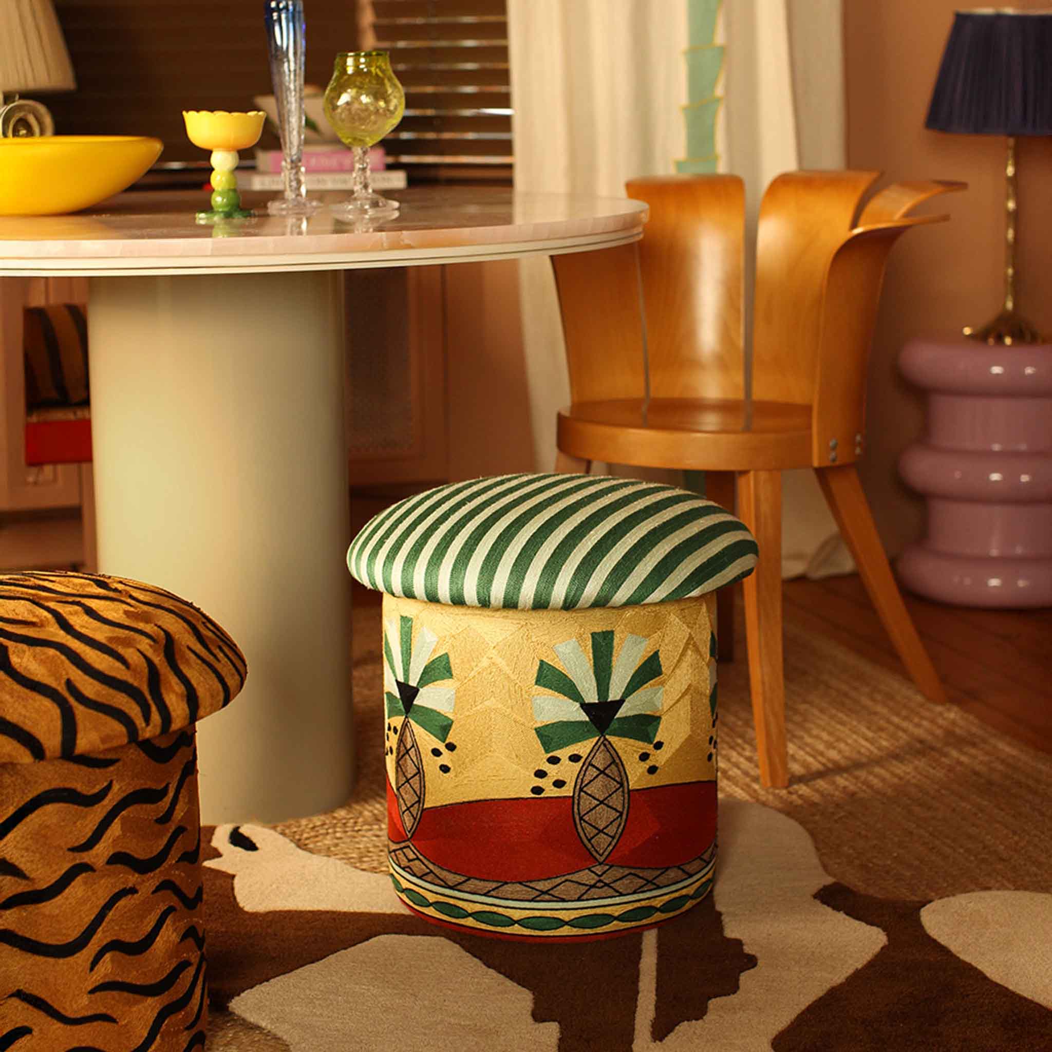 Paloma Stool – Aura Collective