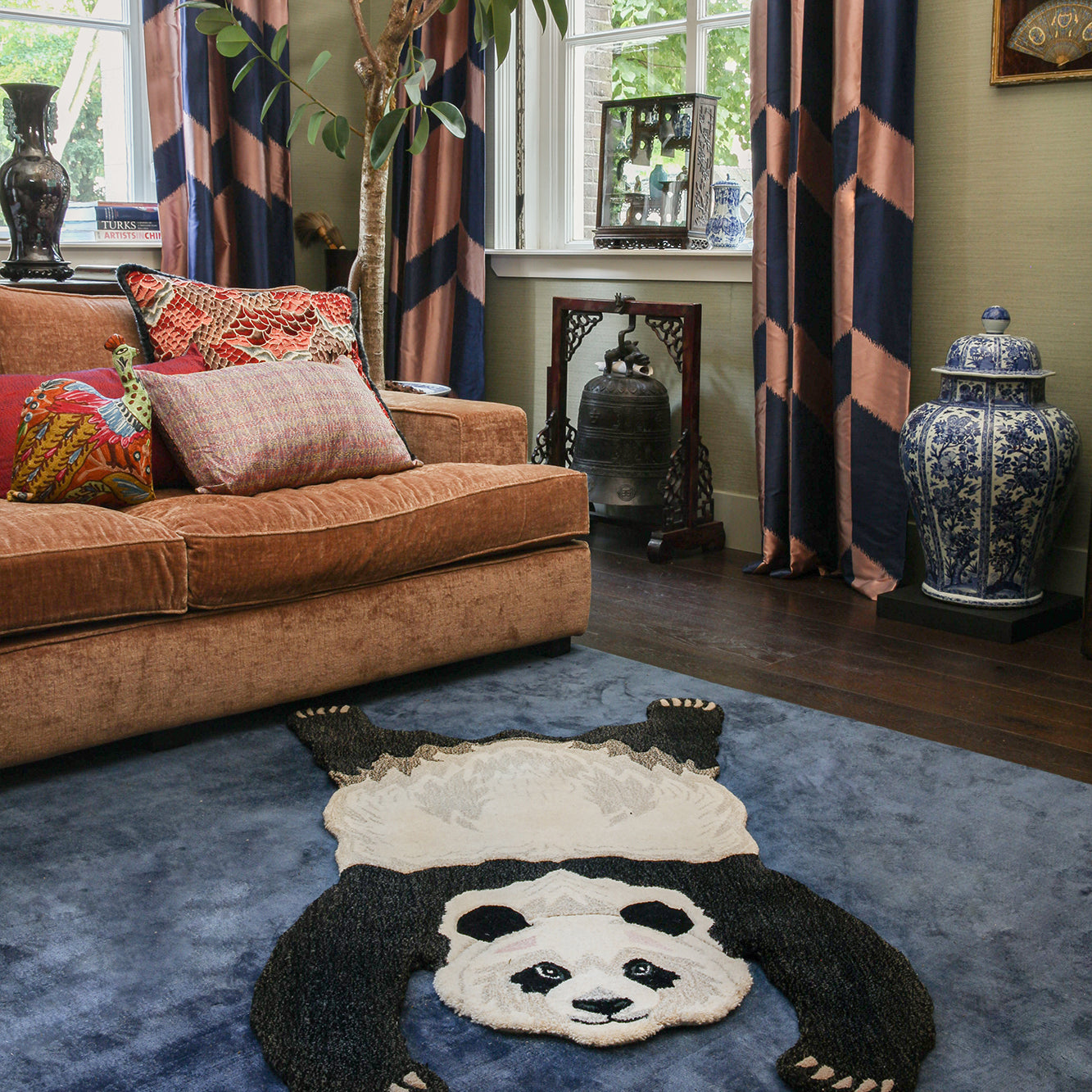 plumpy-panda-rug-large-doing-goods-vdven-1.45.10.051.020.5-web.jpg