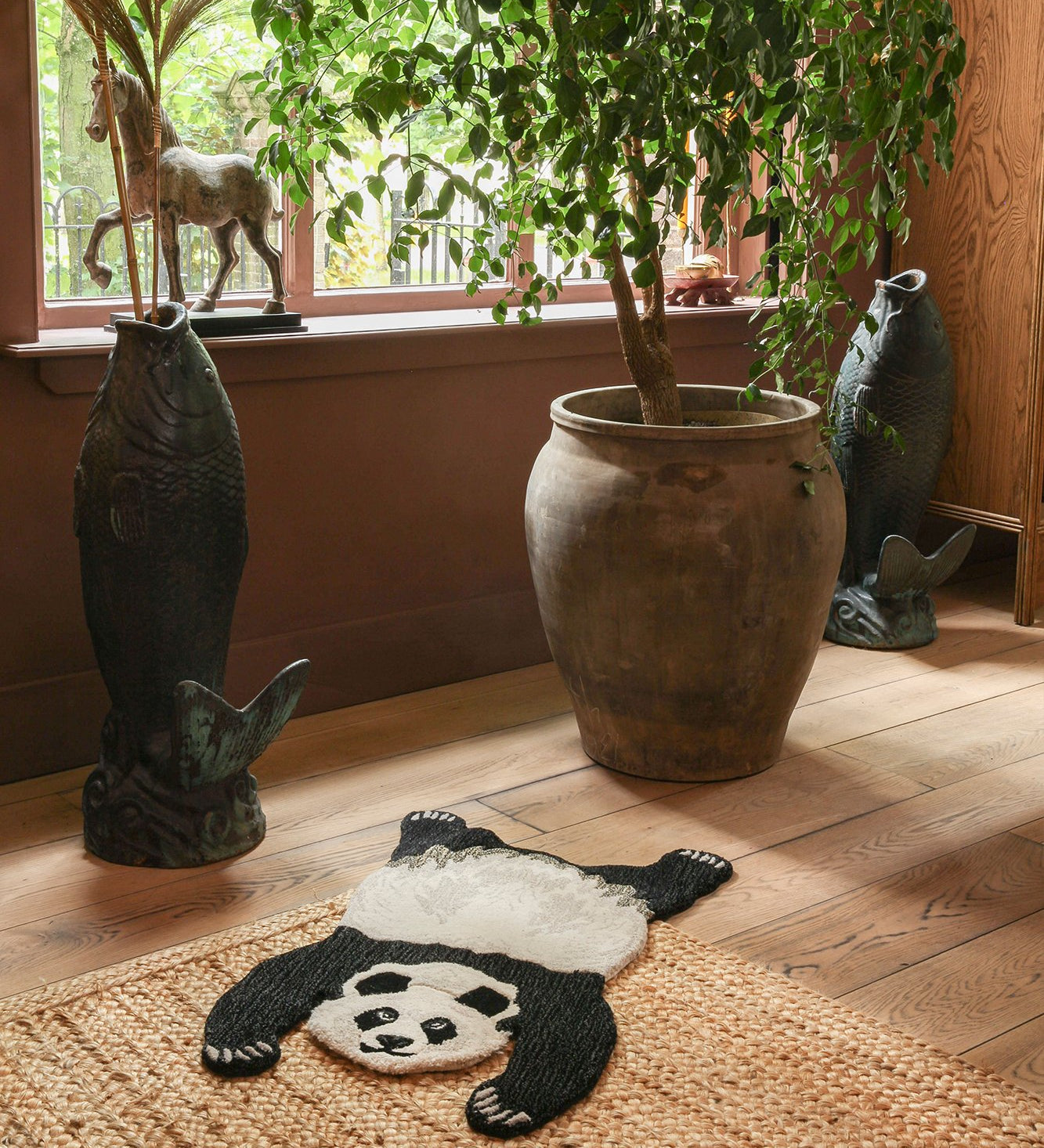 plumpy-panda-rug-small-doing-goods-vdven-1.45.10.051.020.3-web2.jpg