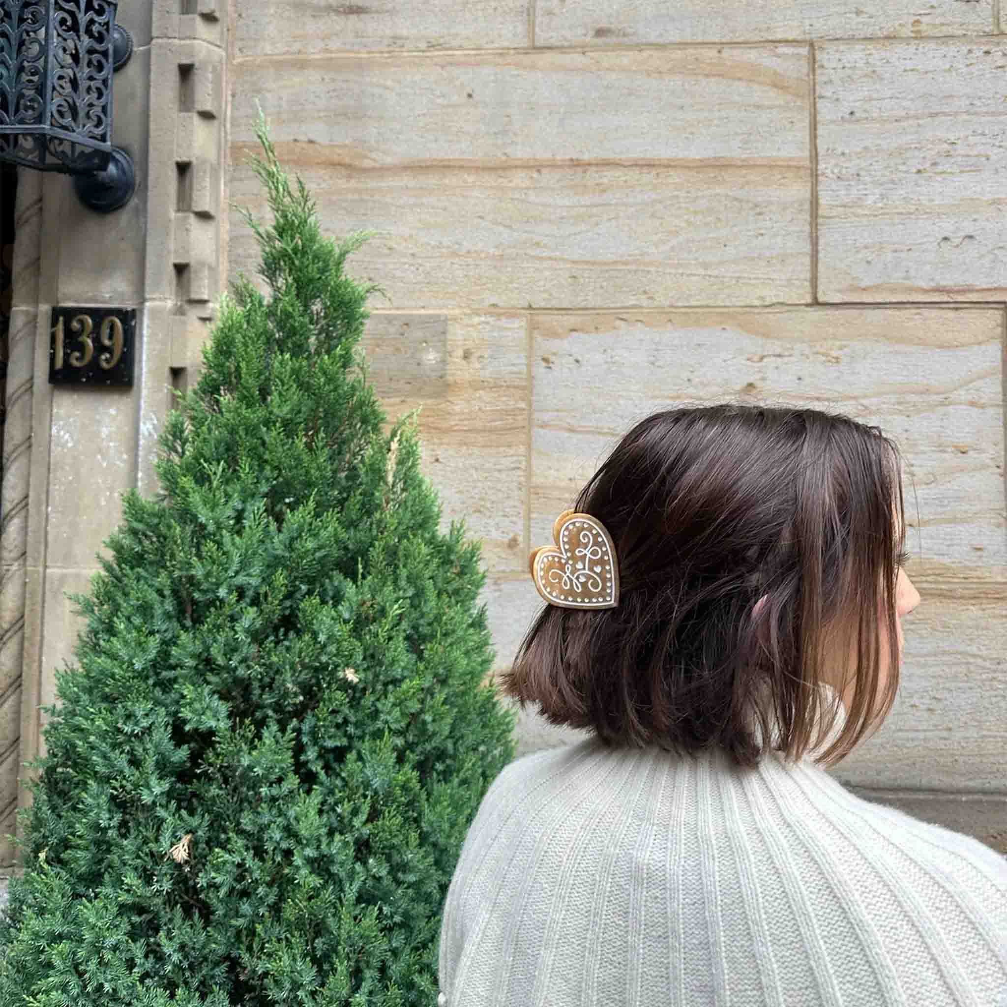 Holiday Cookie Claw Hair Clip