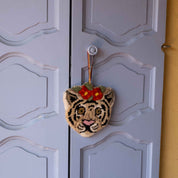 Floral White Tiger Hanger