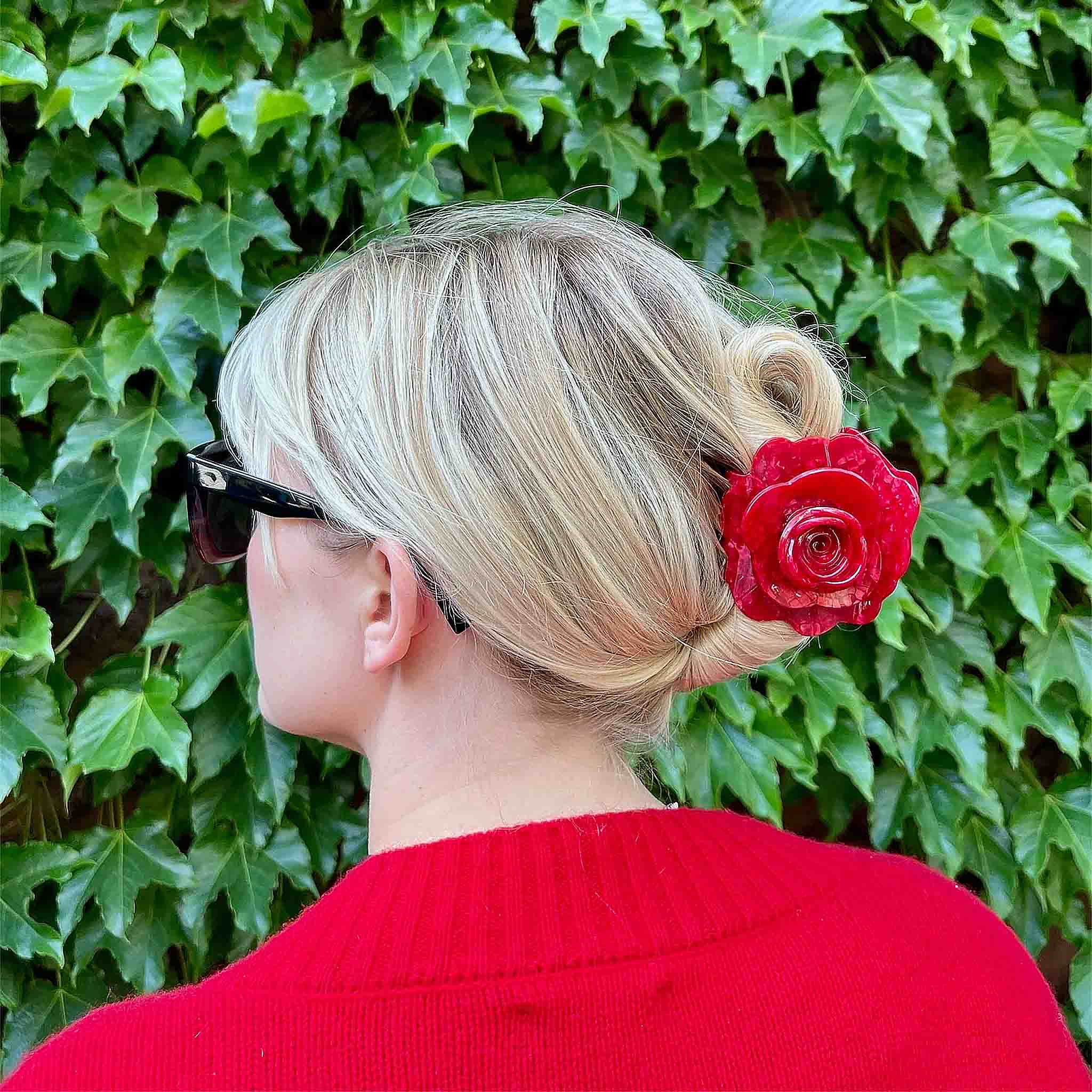 rosehairclip1.jpg