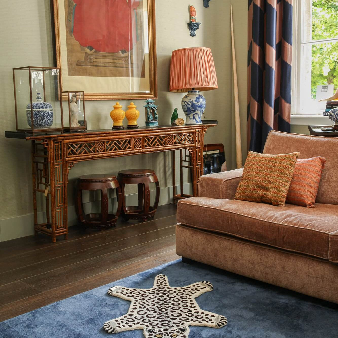 snowy-leopard-rug-small-doing-goods-vdven-1.45.10.016.020.3-web.jpg