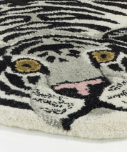 Snowy Tiger Rug - Large