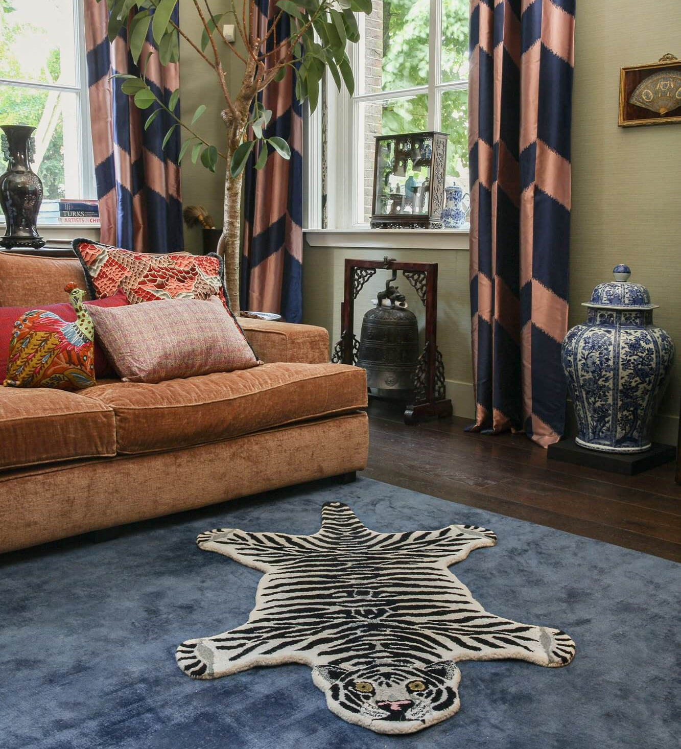 snowy-tiger-rug-large-doing-goods-vdven-1.45.10.005.020.5-web.jpg