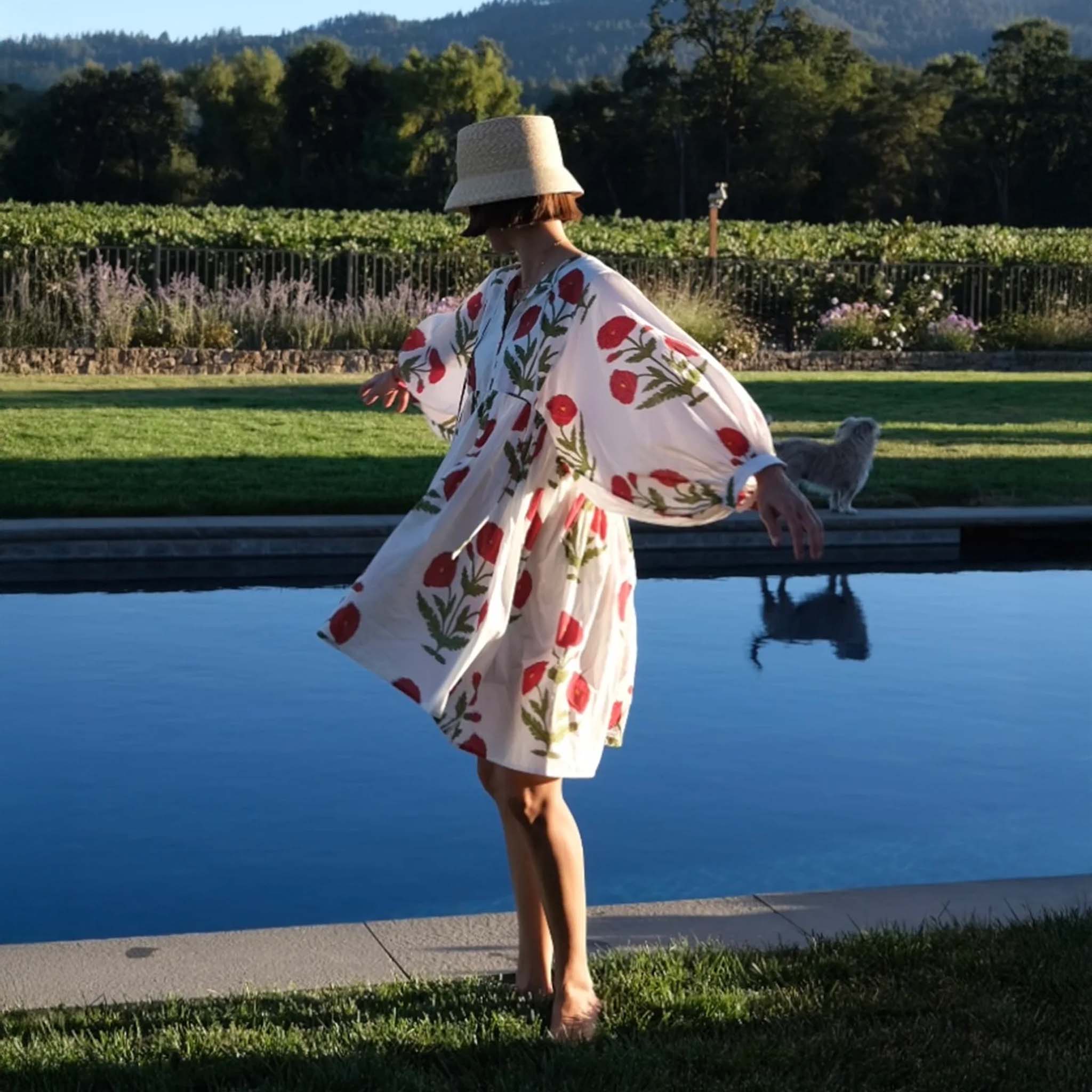 tajdress3.jpg