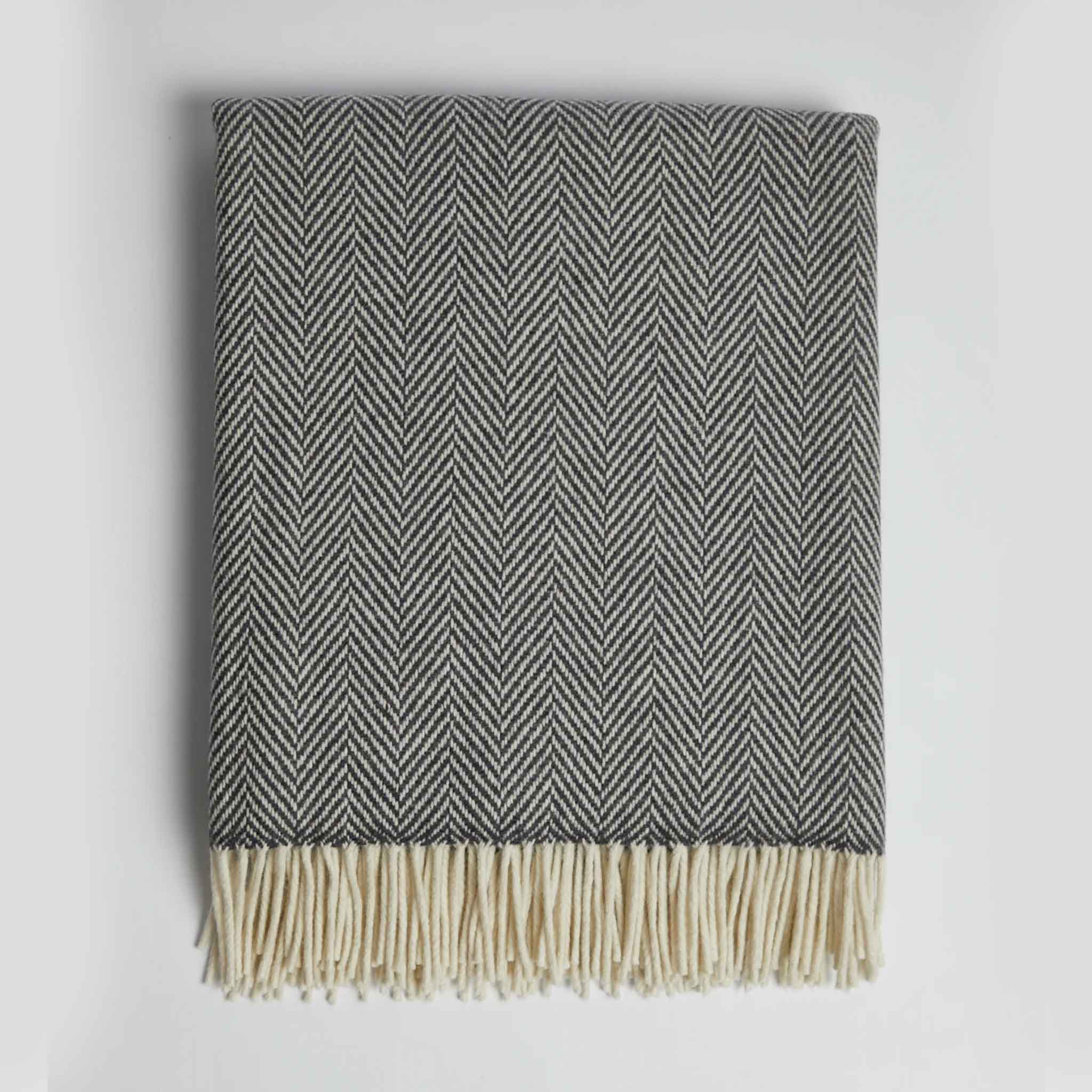 Belleek Throw